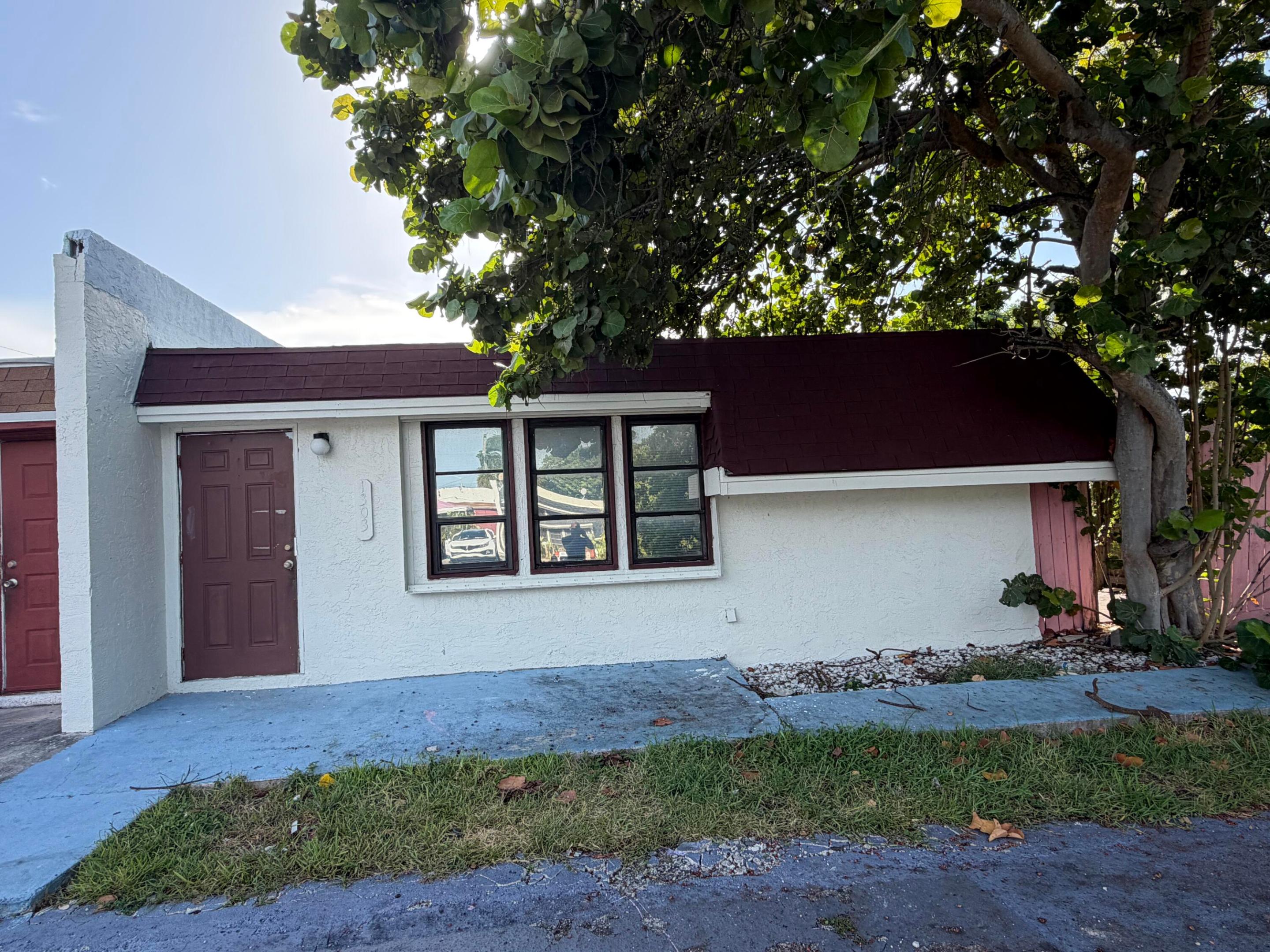 1303 Nw 8th Avenue Property Photo 5