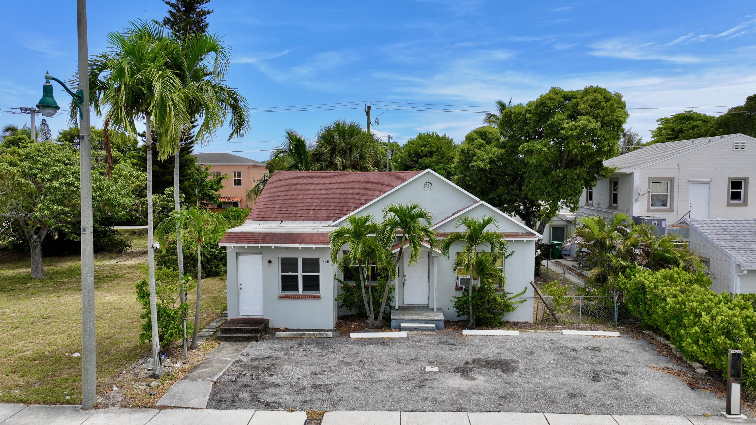 3608 Broadway Avenue Property Photo 2