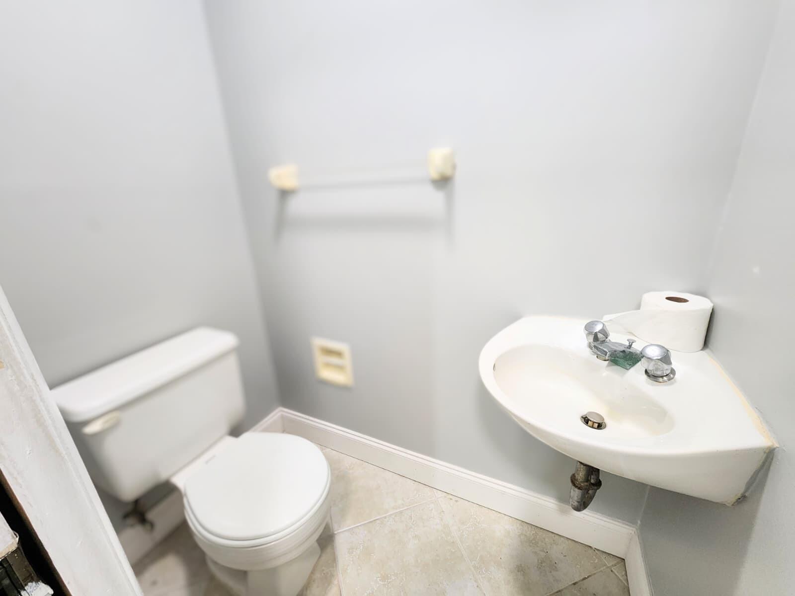 2015 Oleander Boulevard D Property Photo 2