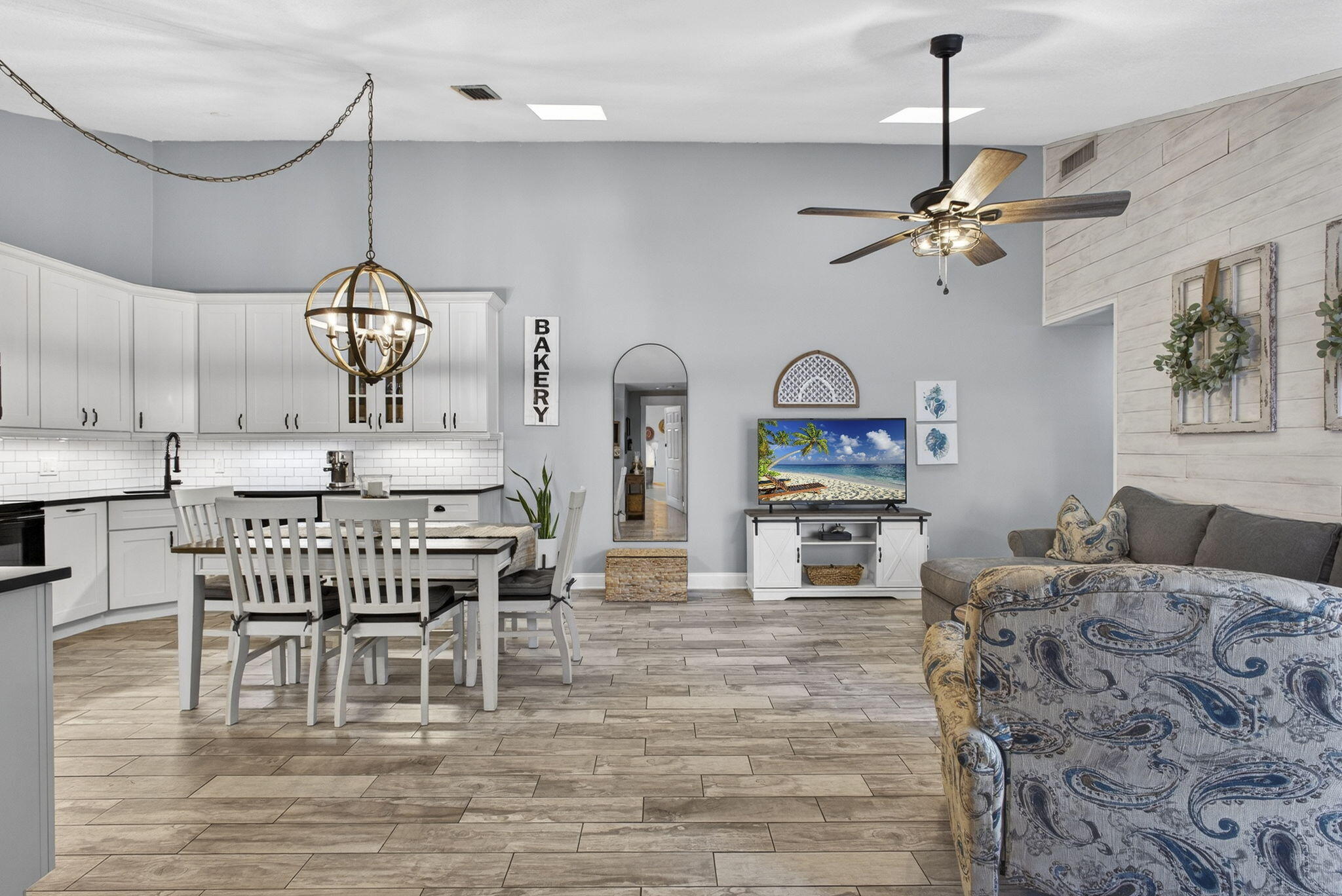 5602 Golden Eagle Circle Property Photo 7
