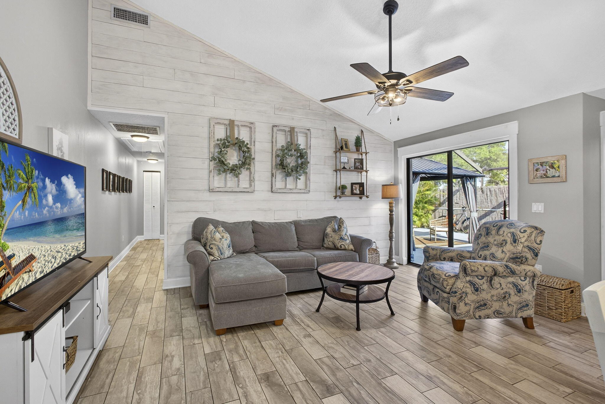 5602 Golden Eagle Circle Property Photo 8