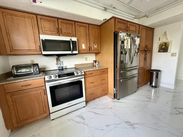 16141 W Blatt Boulevard 413 Property Photo 10
