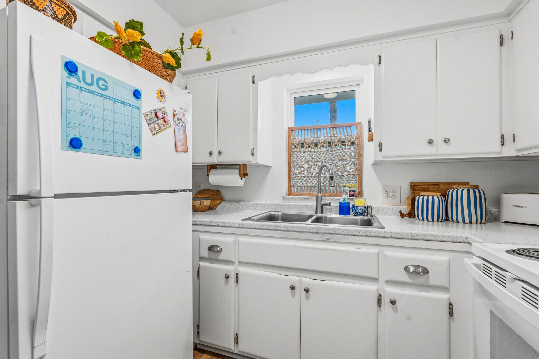 677 Royal Palm Boulevard 7 Property Photo 4