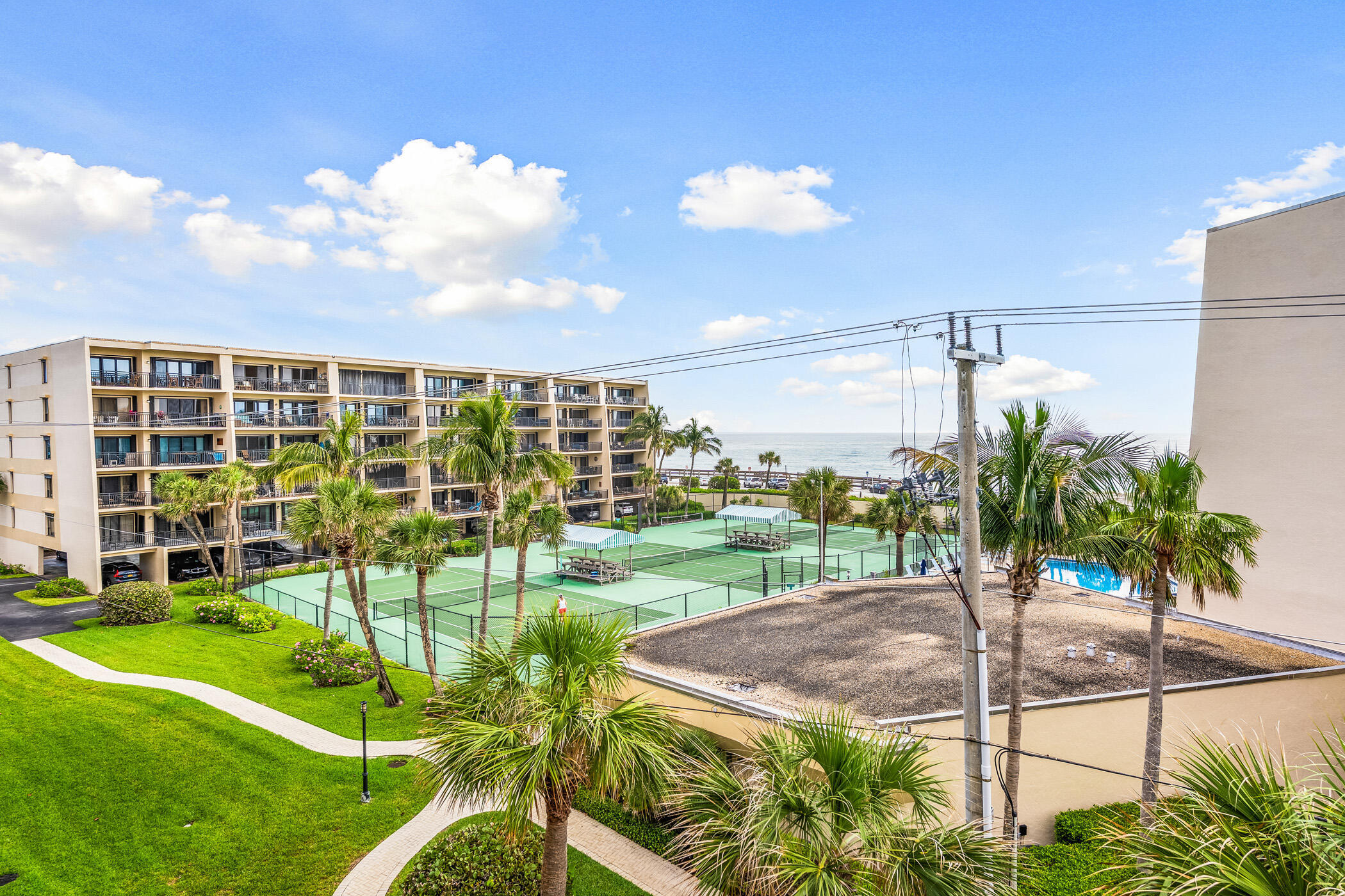 3939 Ocean Drive 408c Property Photo 31