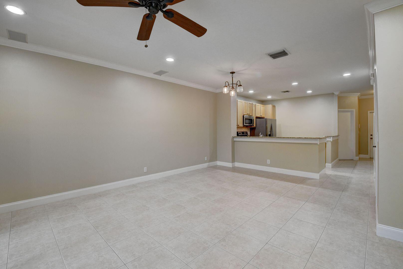9113 Tremezzo Lane Property Photo 10