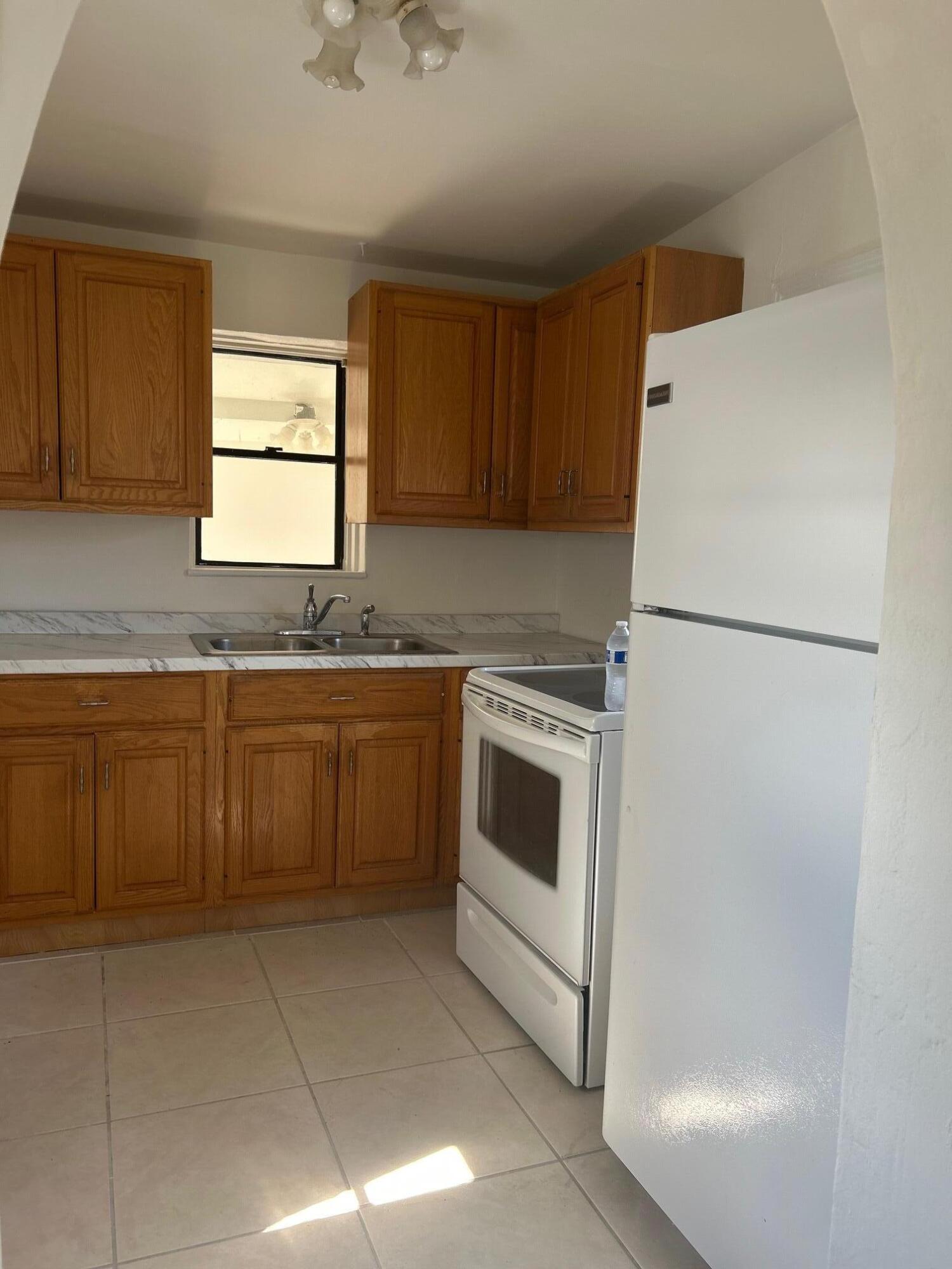 940 19th Street Property Photo 13