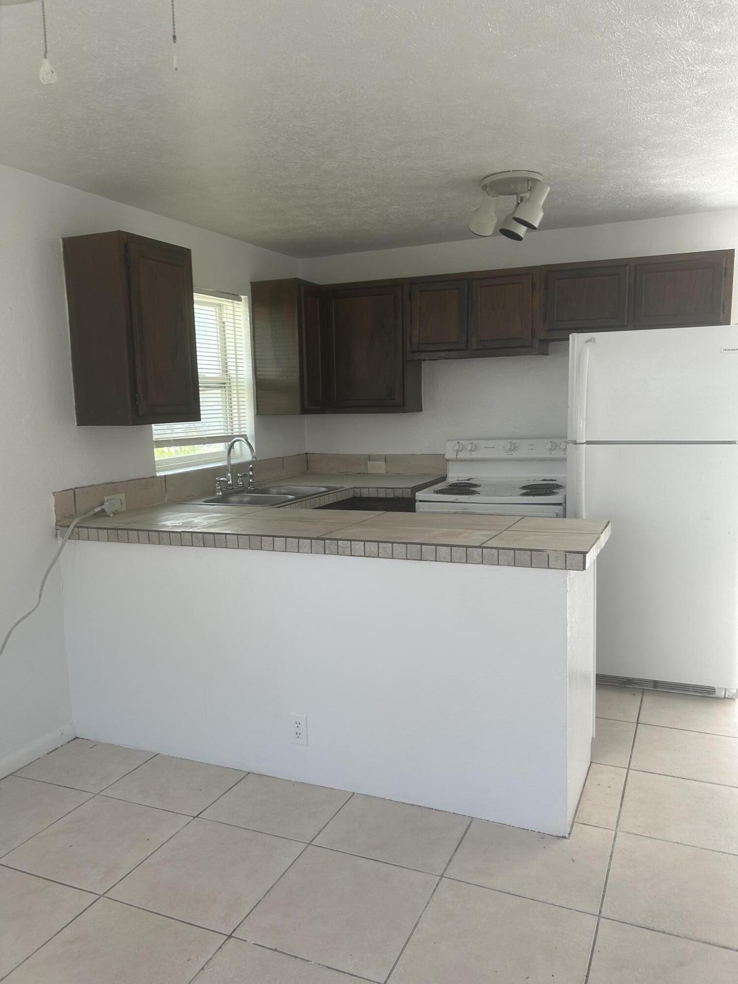 940 19th Street Property Photo 19