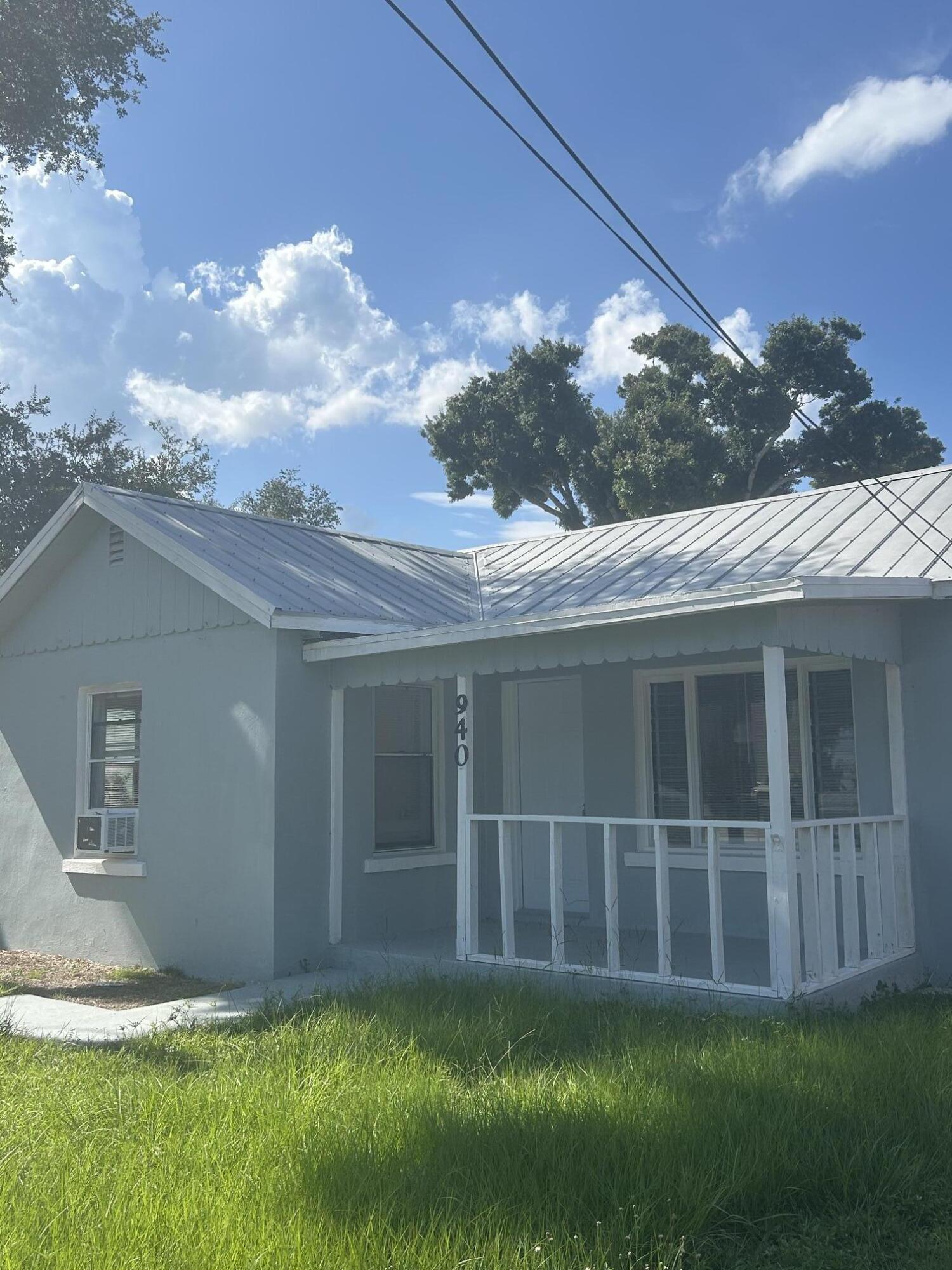 940 19th Street Property Photo 28