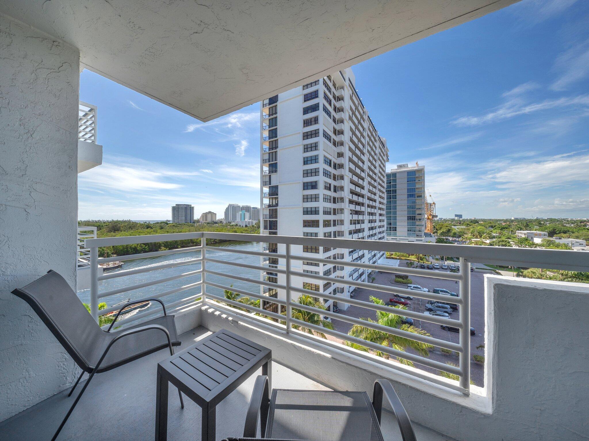 2670 E Sunrise Boulevard 805 Property Photo 11