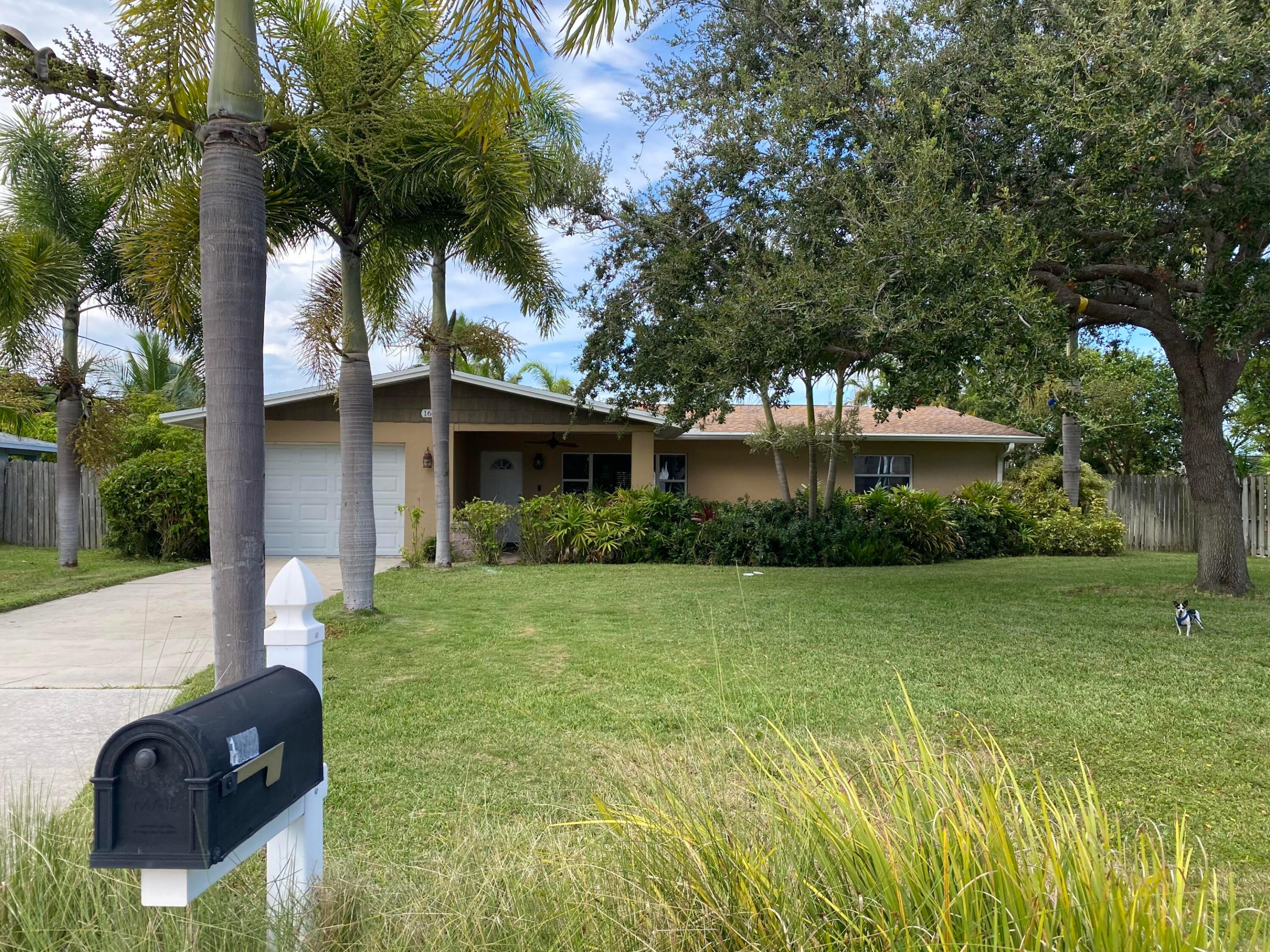 1672 Thumb Point Drive Property Photo 4