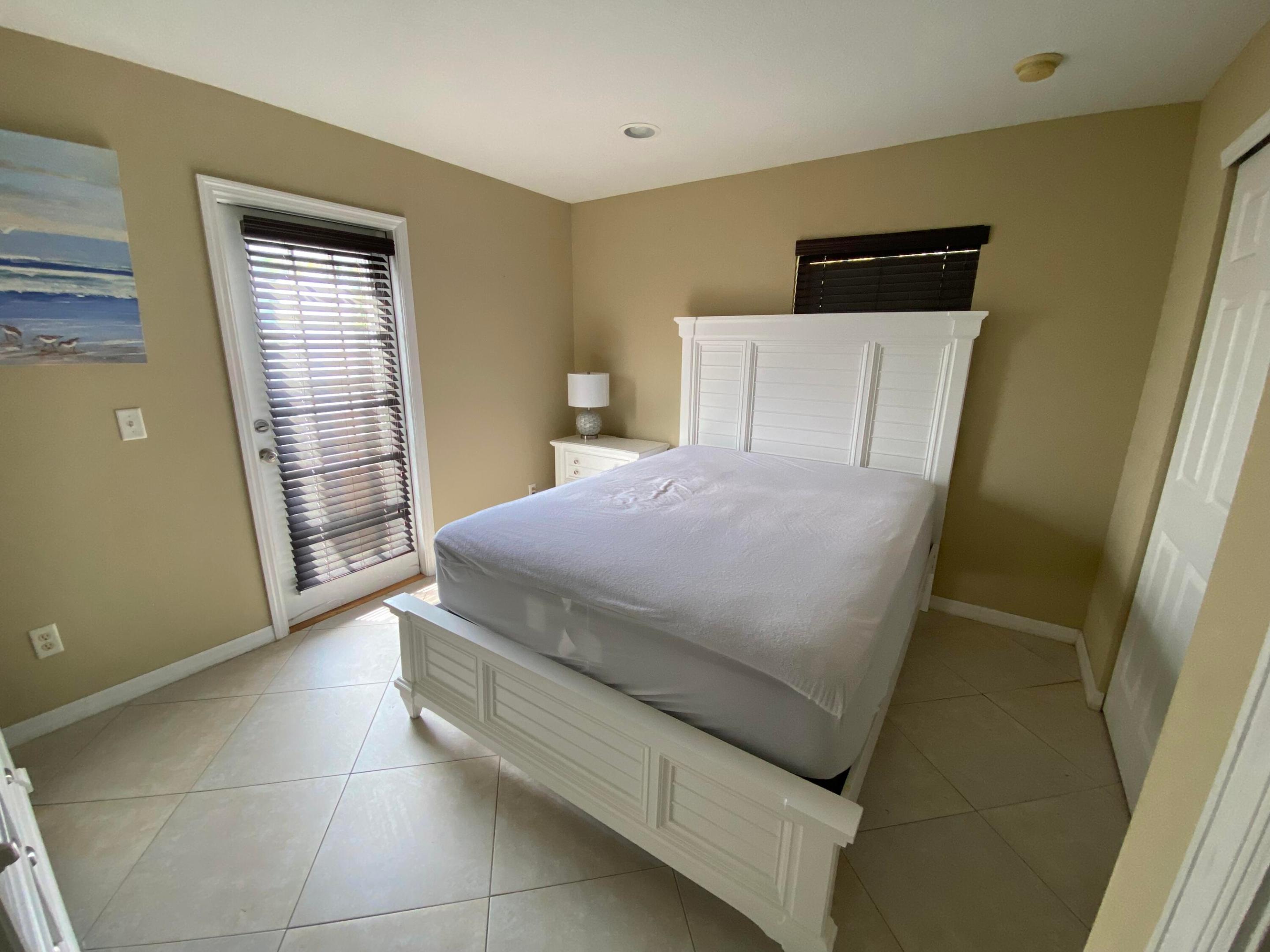 1672 Thumb Point Drive Property Photo 24