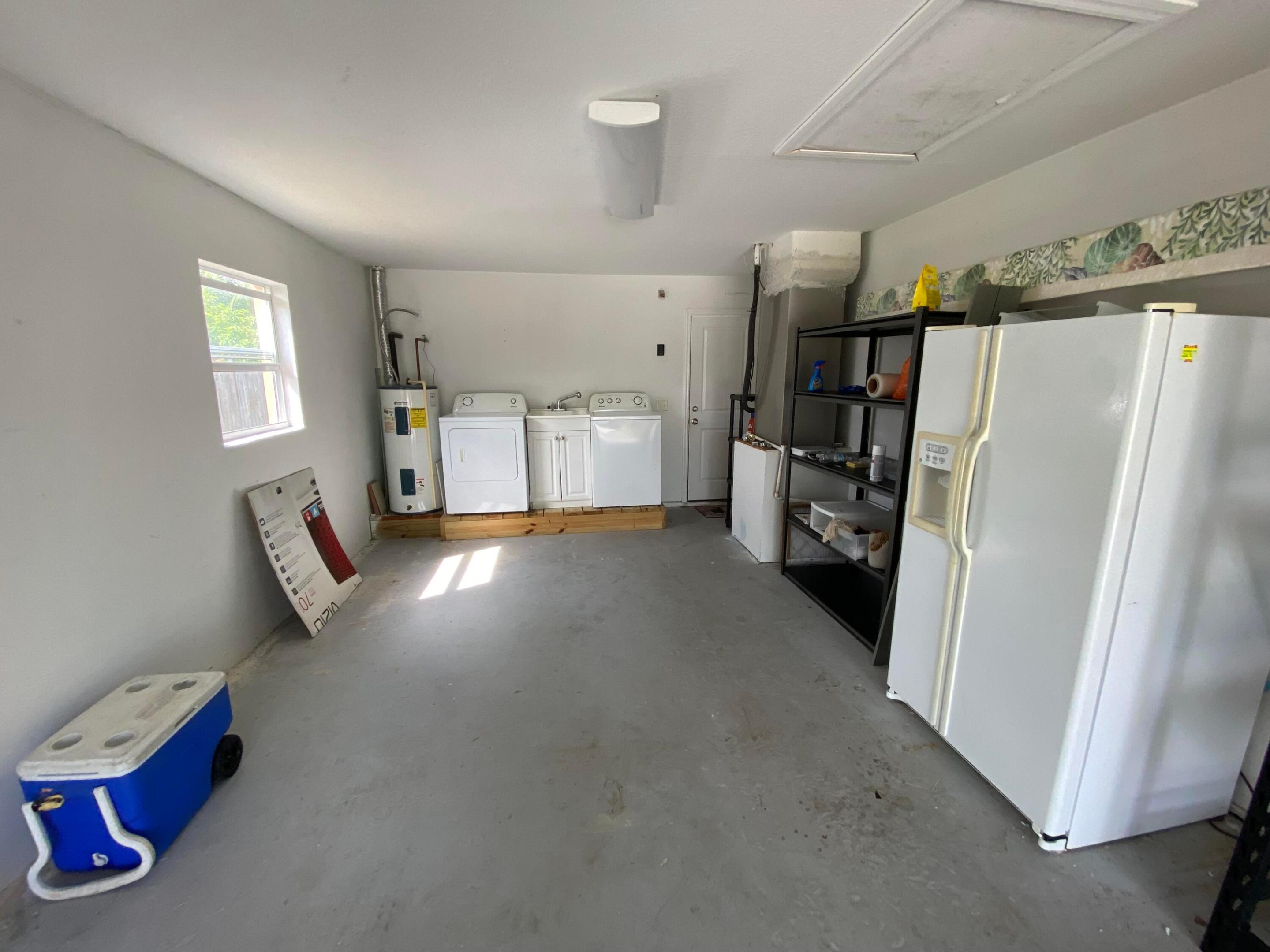 1672 Thumb Point Drive Property Photo 26