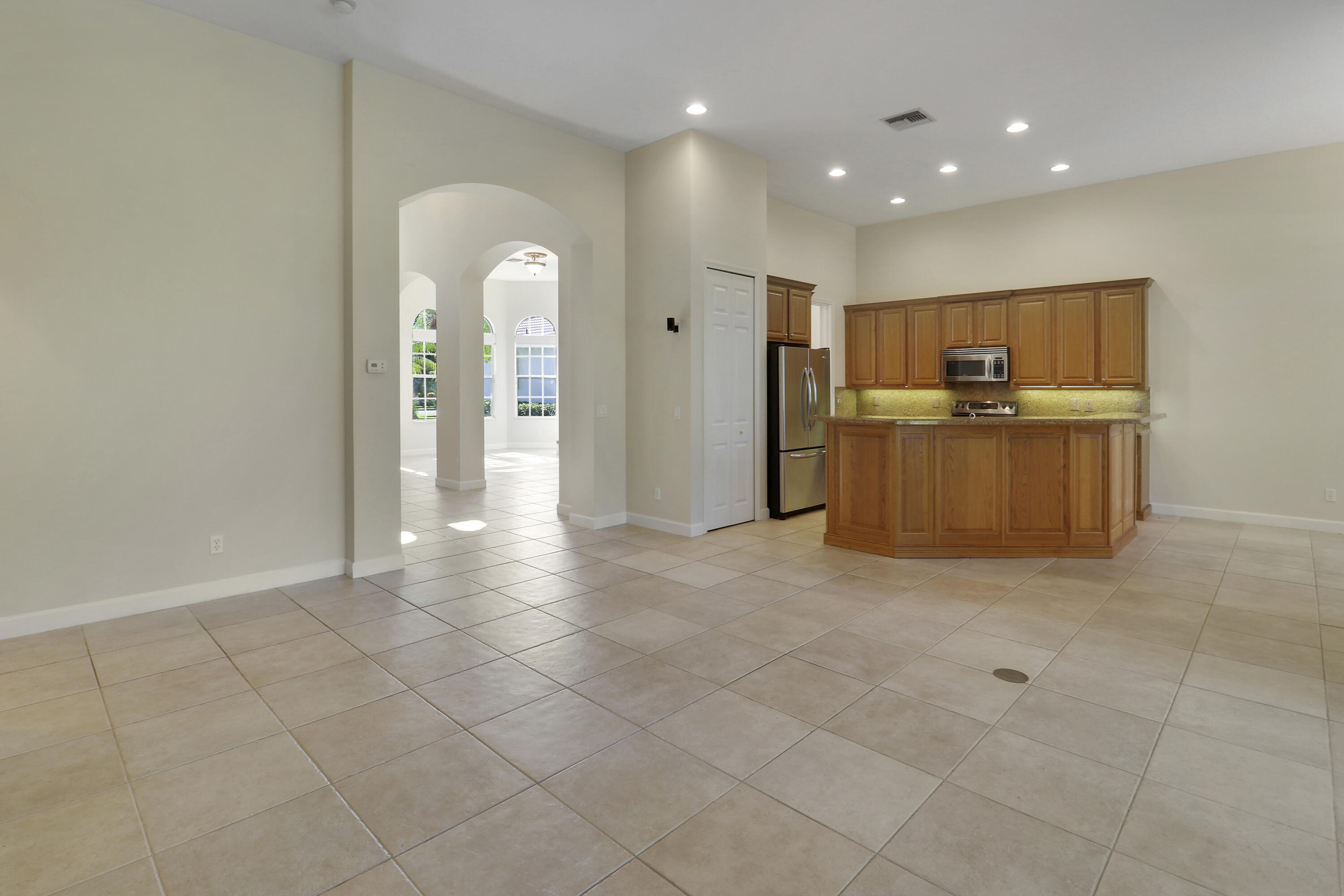 8605 Tompson Point Road Property Photo 32