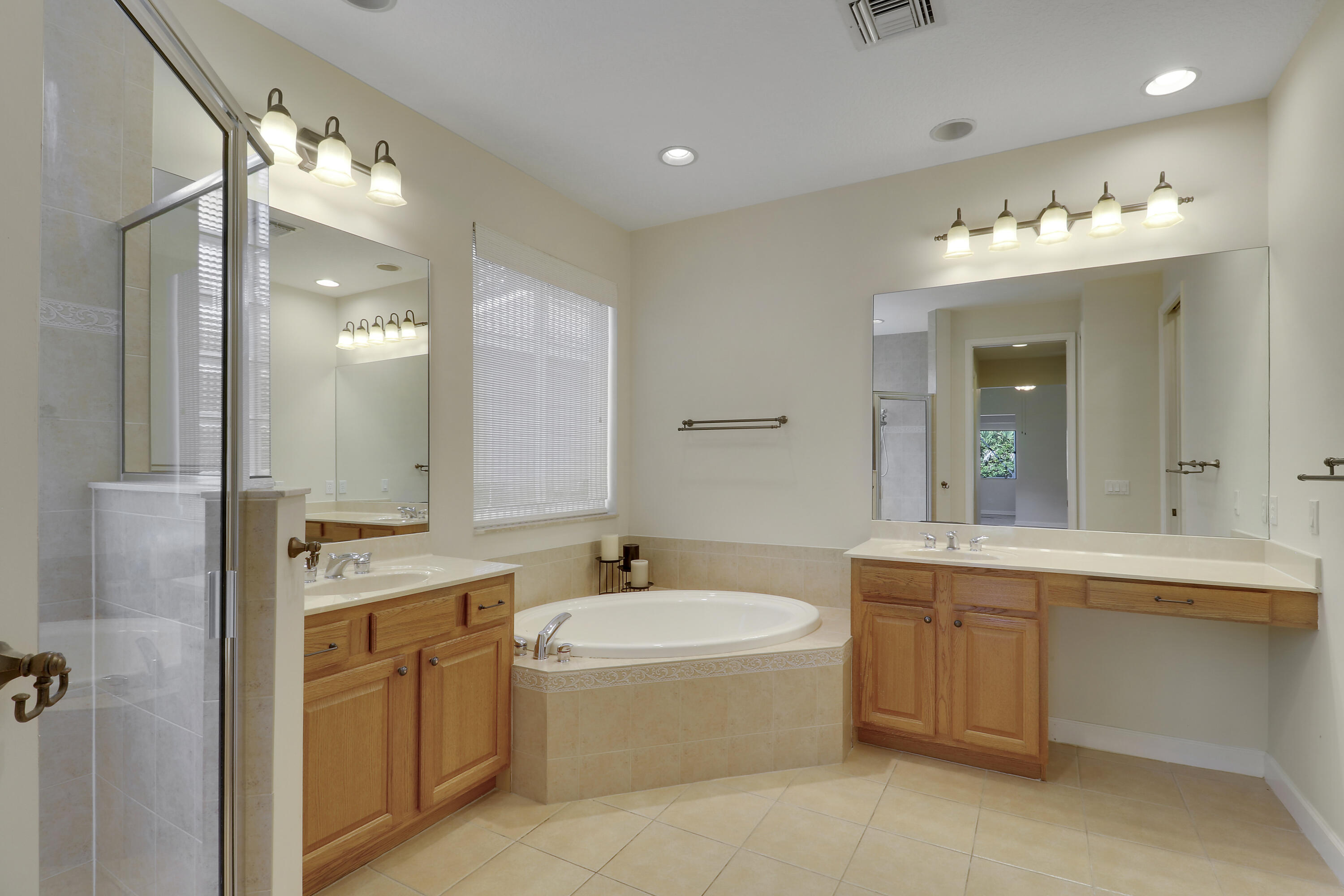 8605 Tompson Point Road Property Photo 39