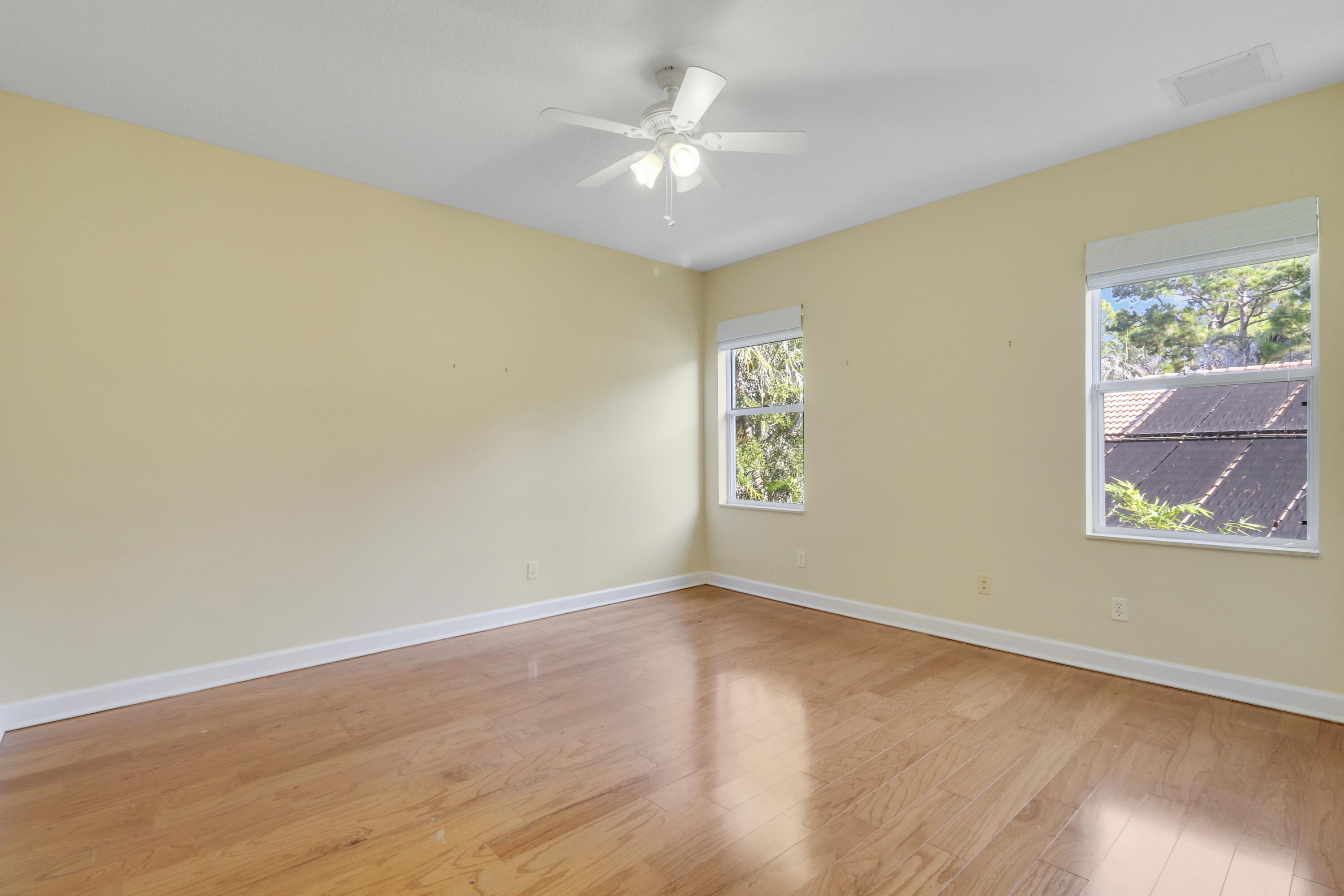 8605 Tompson Point Road Property Photo 52