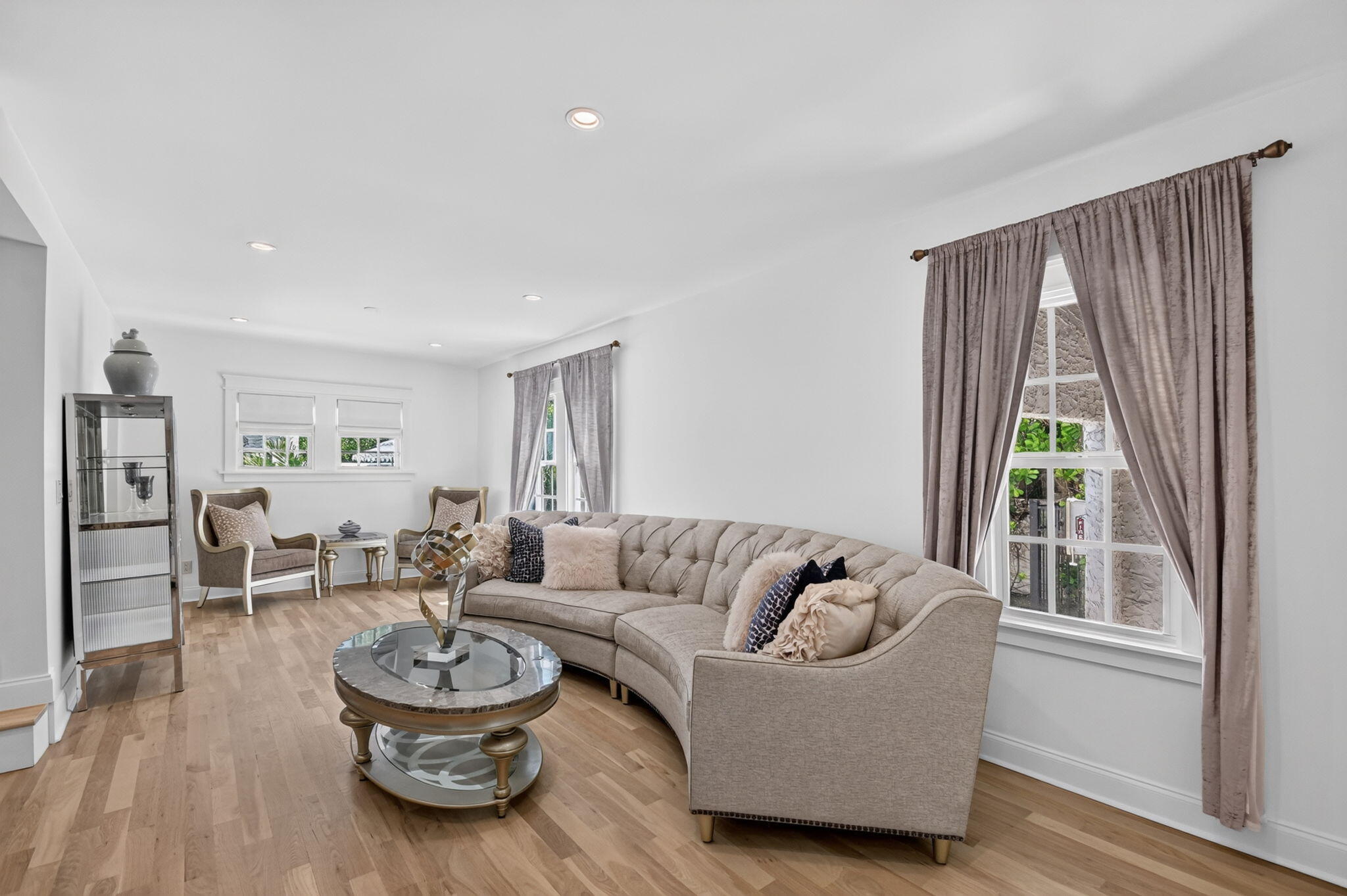 807 Ardmore Road Property Photo 8
