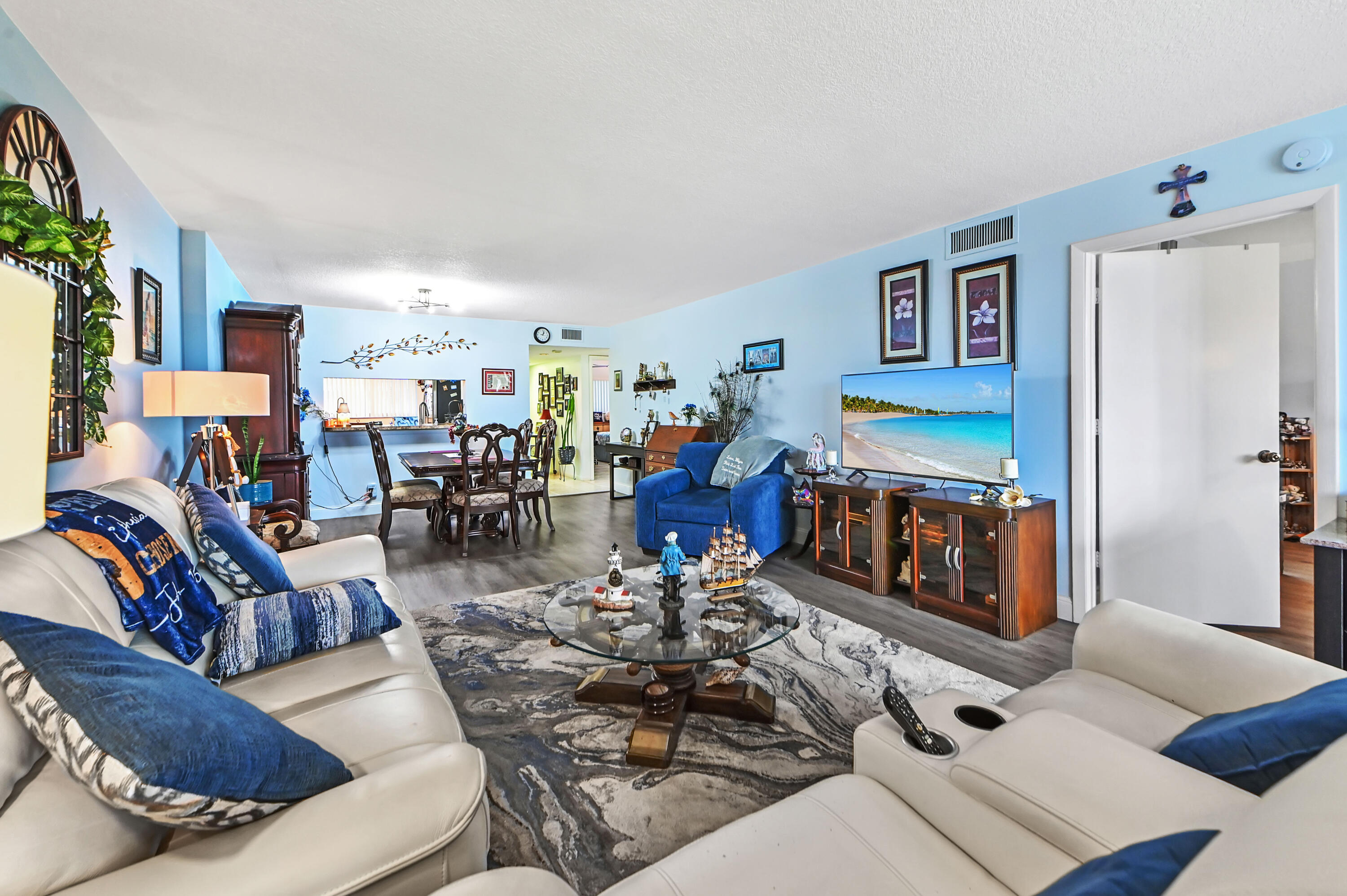 4725 Lucerne Lakes Boulevard E 202 Property Photo 12
