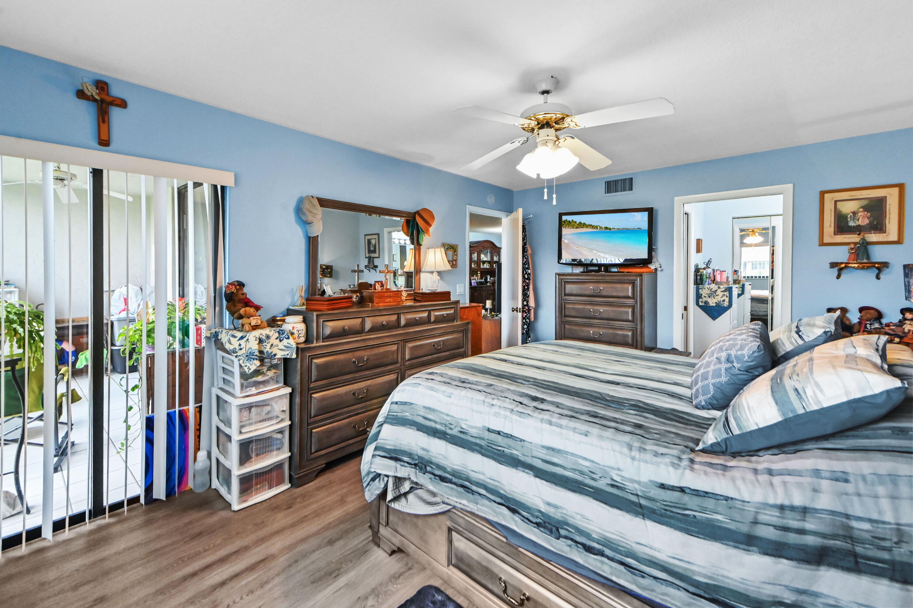 4725 Lucerne Lakes Boulevard E 202 Property Photo 14