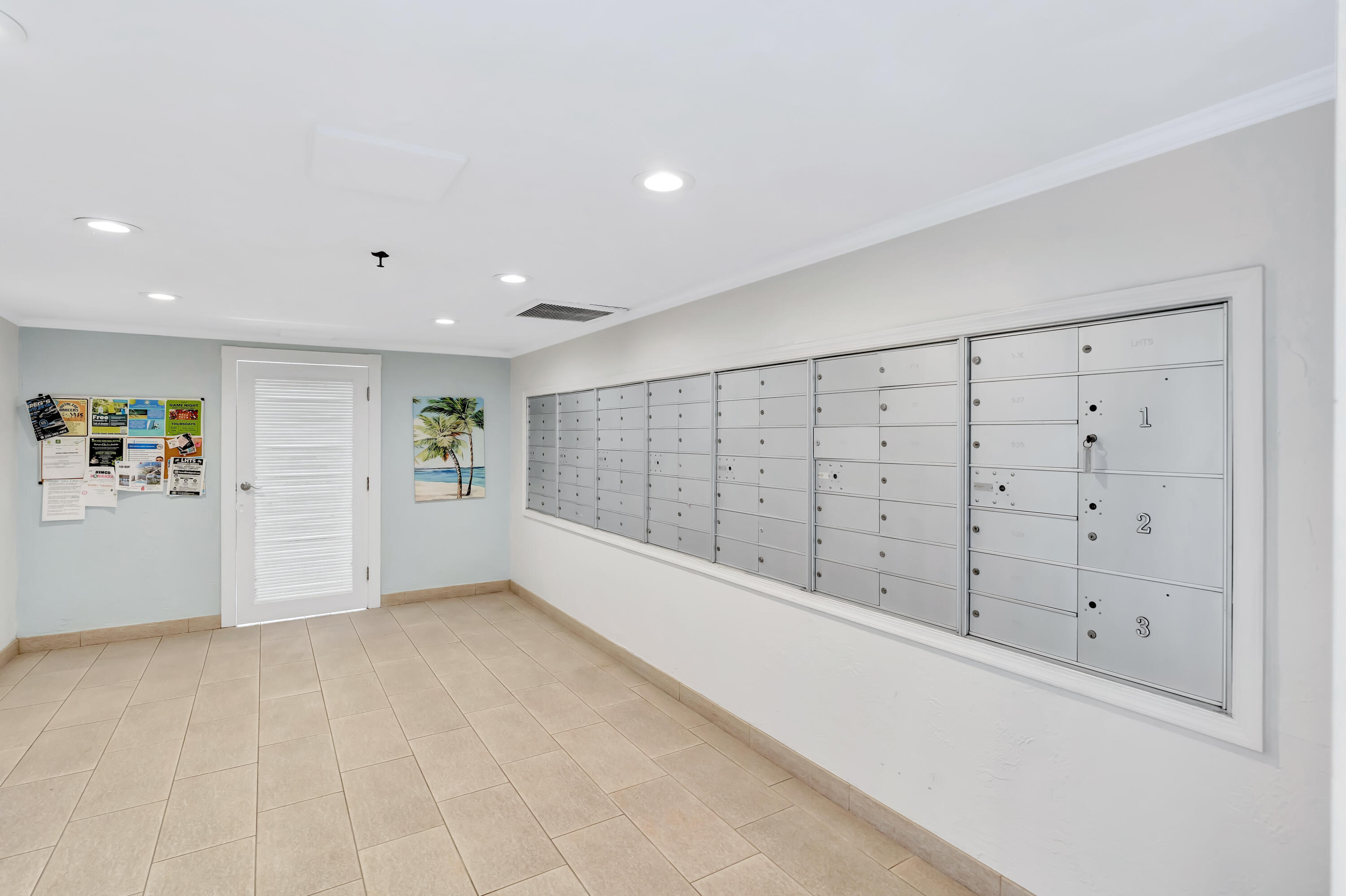 301 Lake Shore Drive 302 Property Photo 45