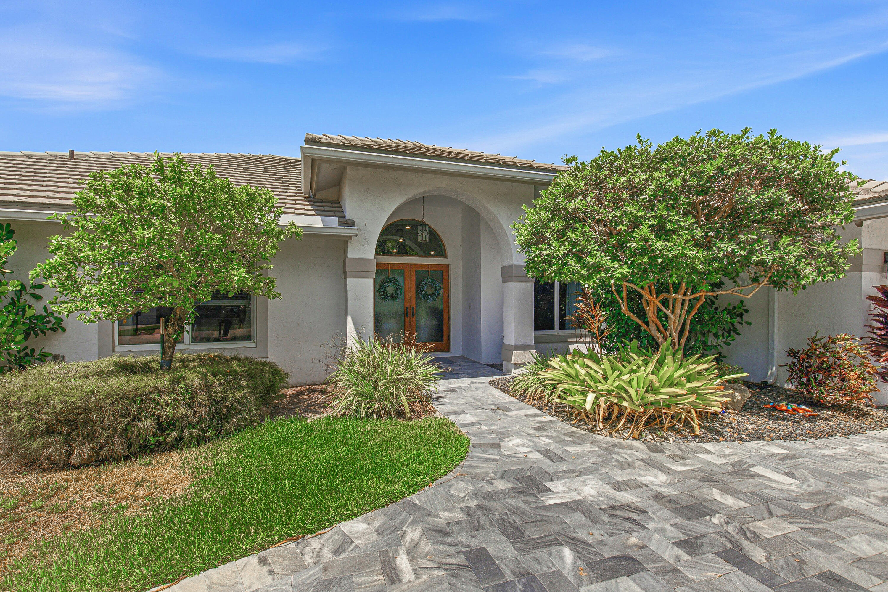 11170 Boca Woods Lane Property Photo 15