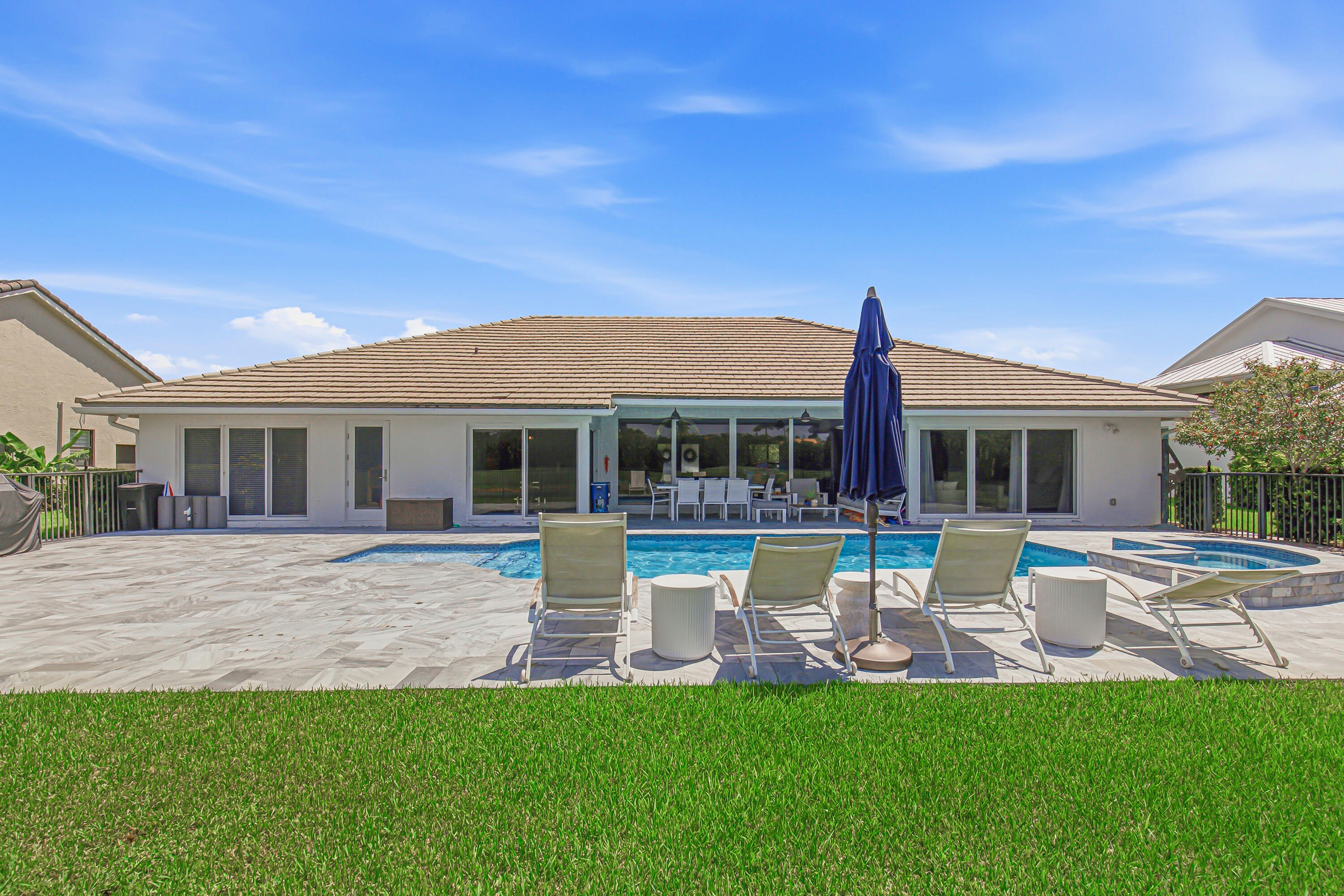 11170 Boca Woods Lane Property Photo 25