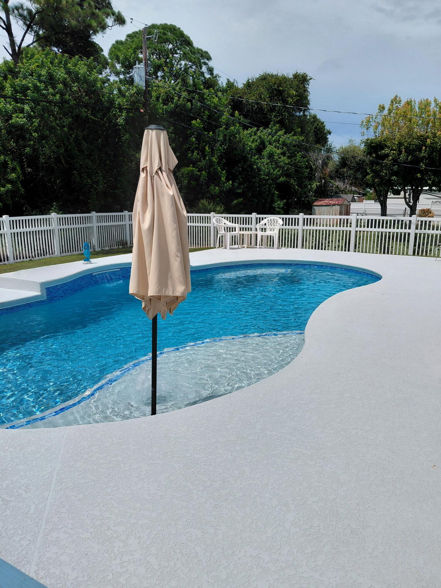 5113 Sunset Boulevard Property Photo 2