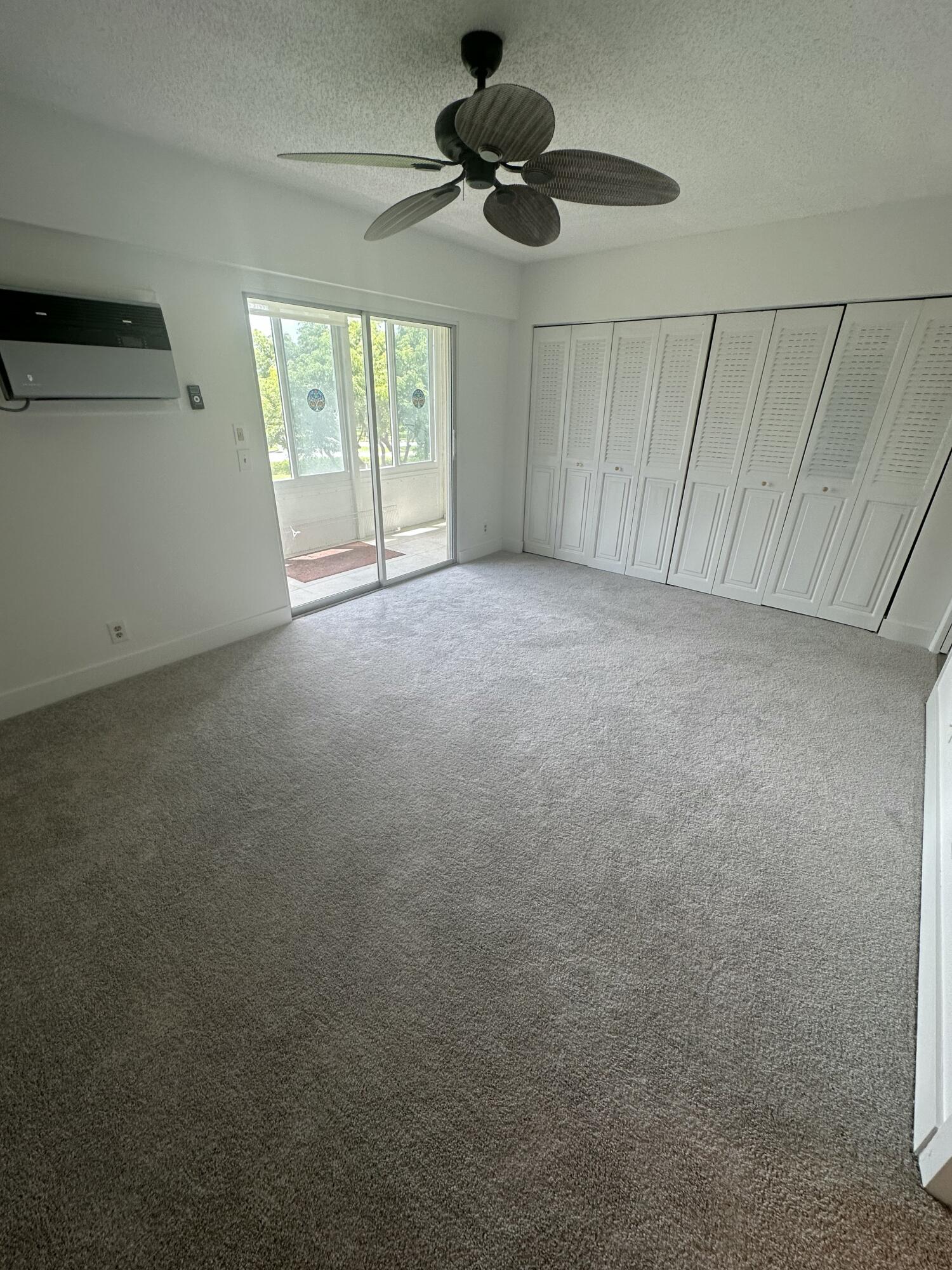 205 Mansfield Way E Property Photo 6