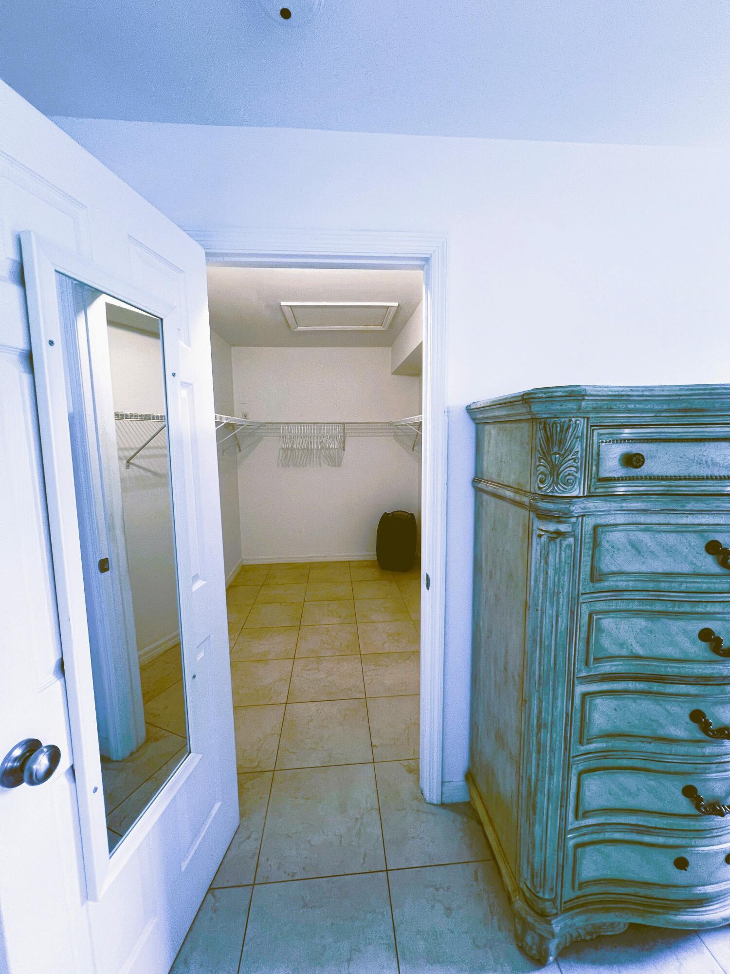 1105 Bahama Bend A2 Property Photo 10