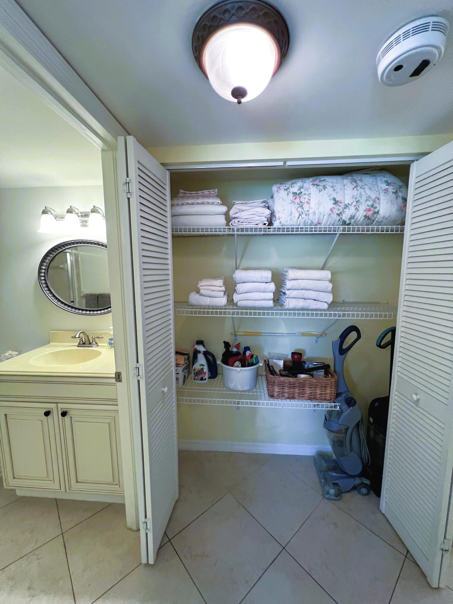 1105 Bahama Bend A2 Property Photo 18