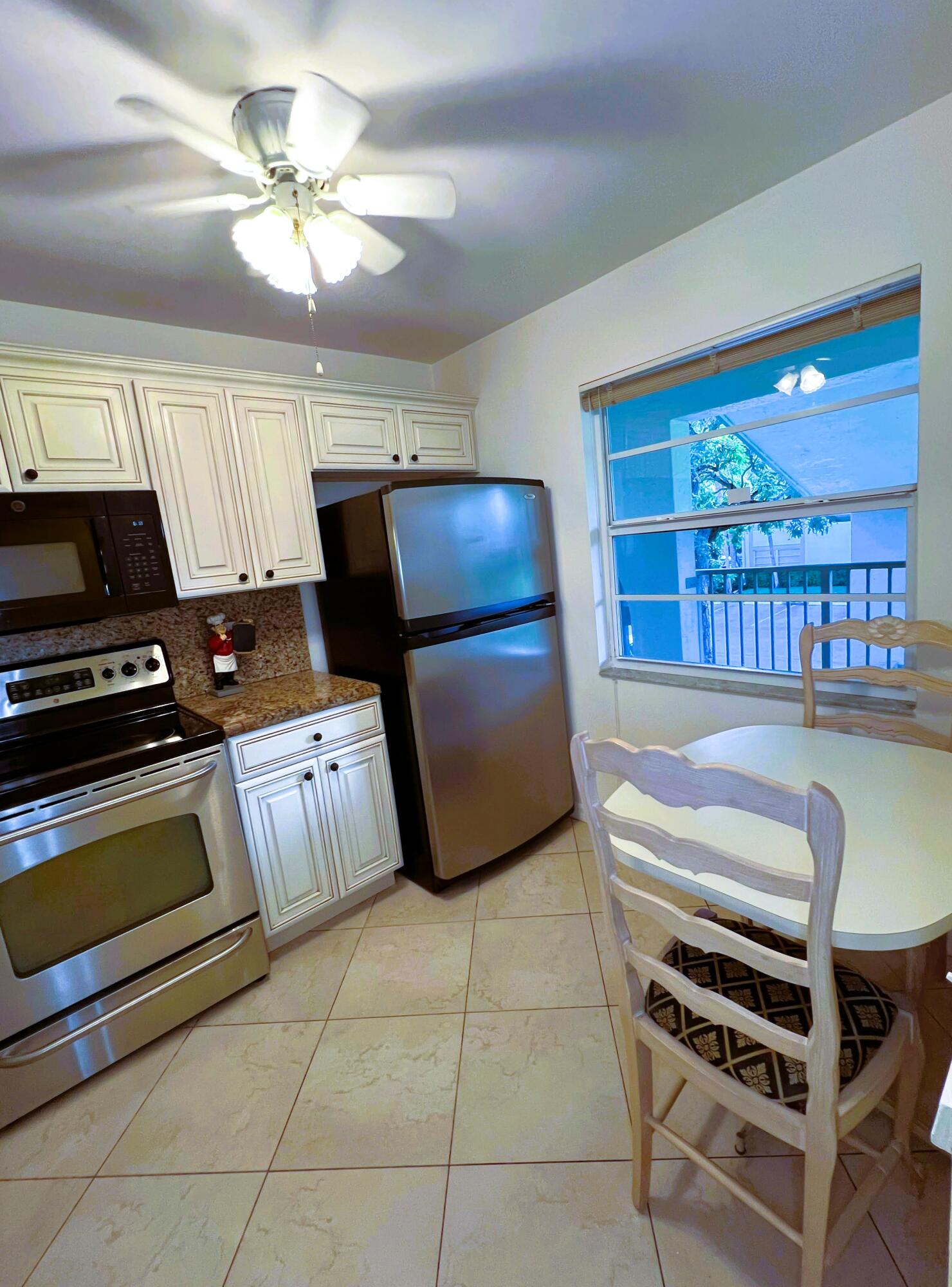 1105 Bahama Bend A2 Property Photo 25