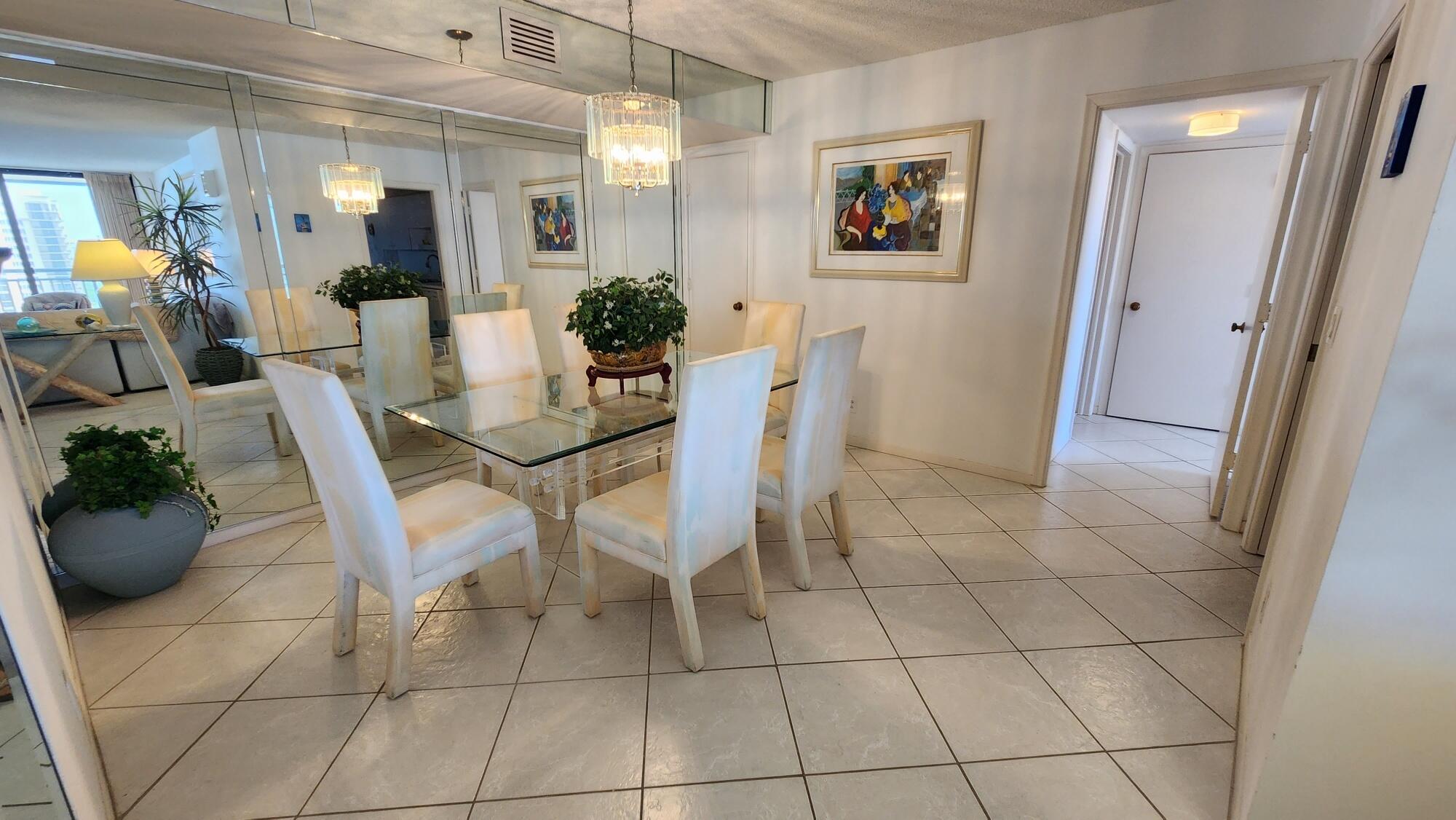 3400 N Ocean Drive 1703 Property Photo 9