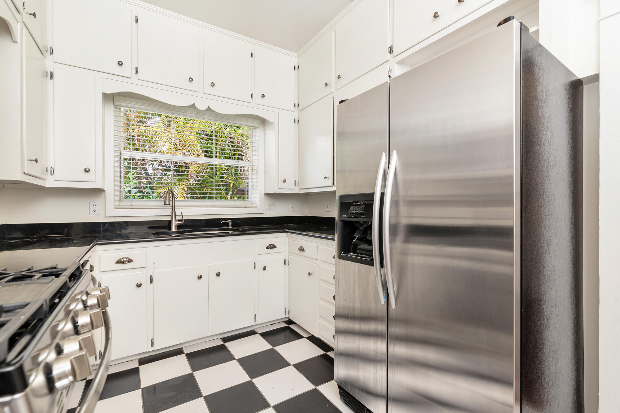 1211 Florida Avenue Property Photo 6
