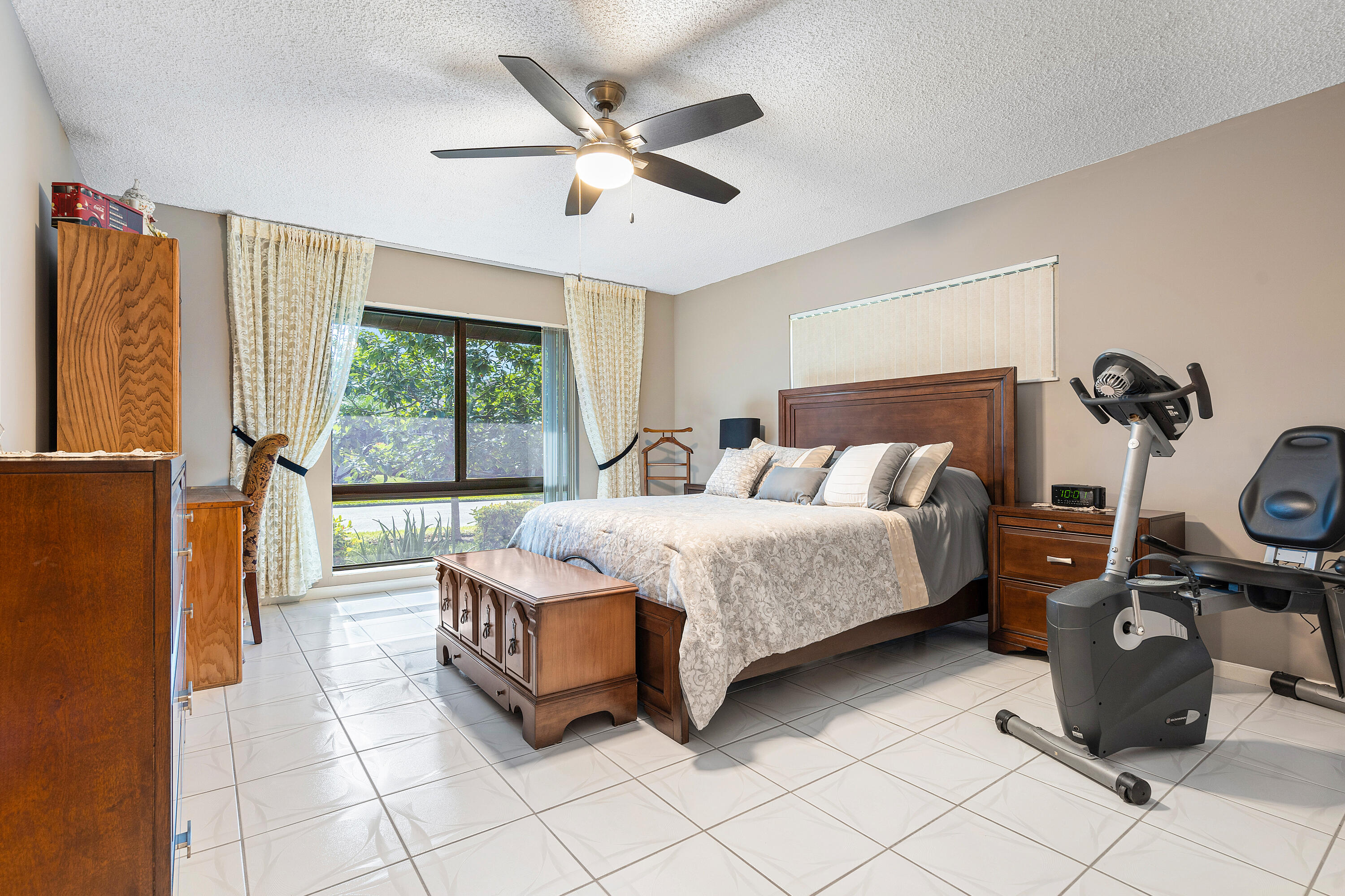 4903 Equestrian Circle A Property Photo 13