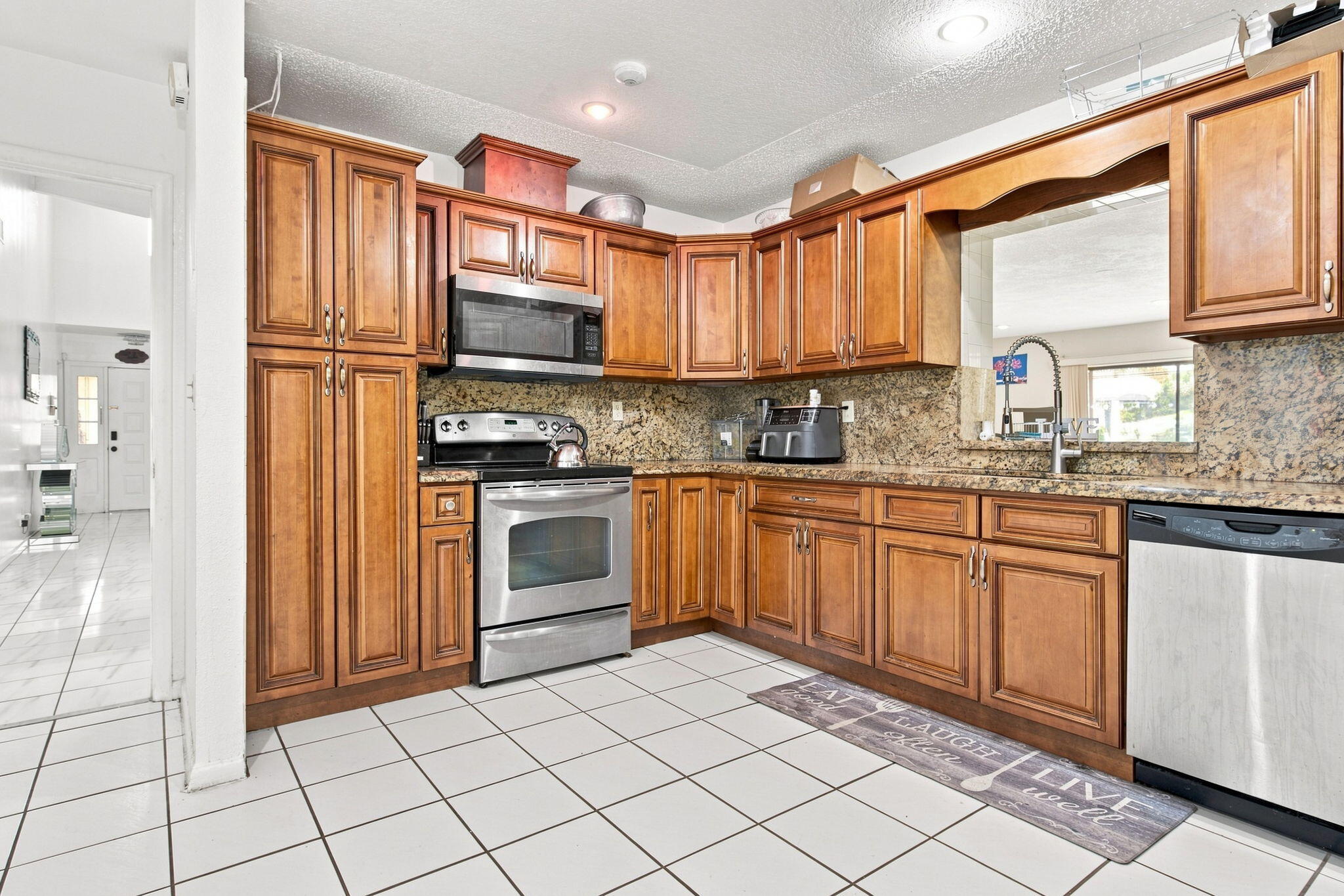 7918 Hibiscus Circle 59 Property Photo 16