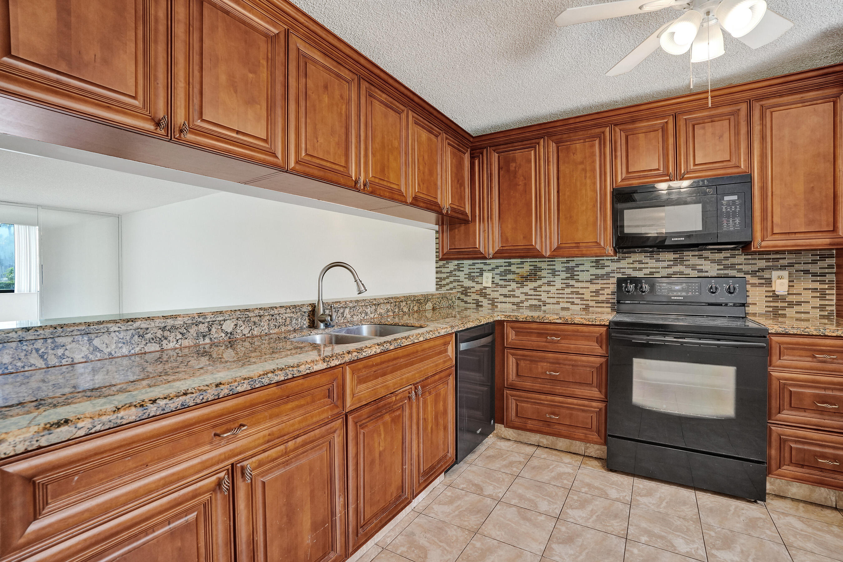 8030 Hampton Boulevard 106 Property Photo 6