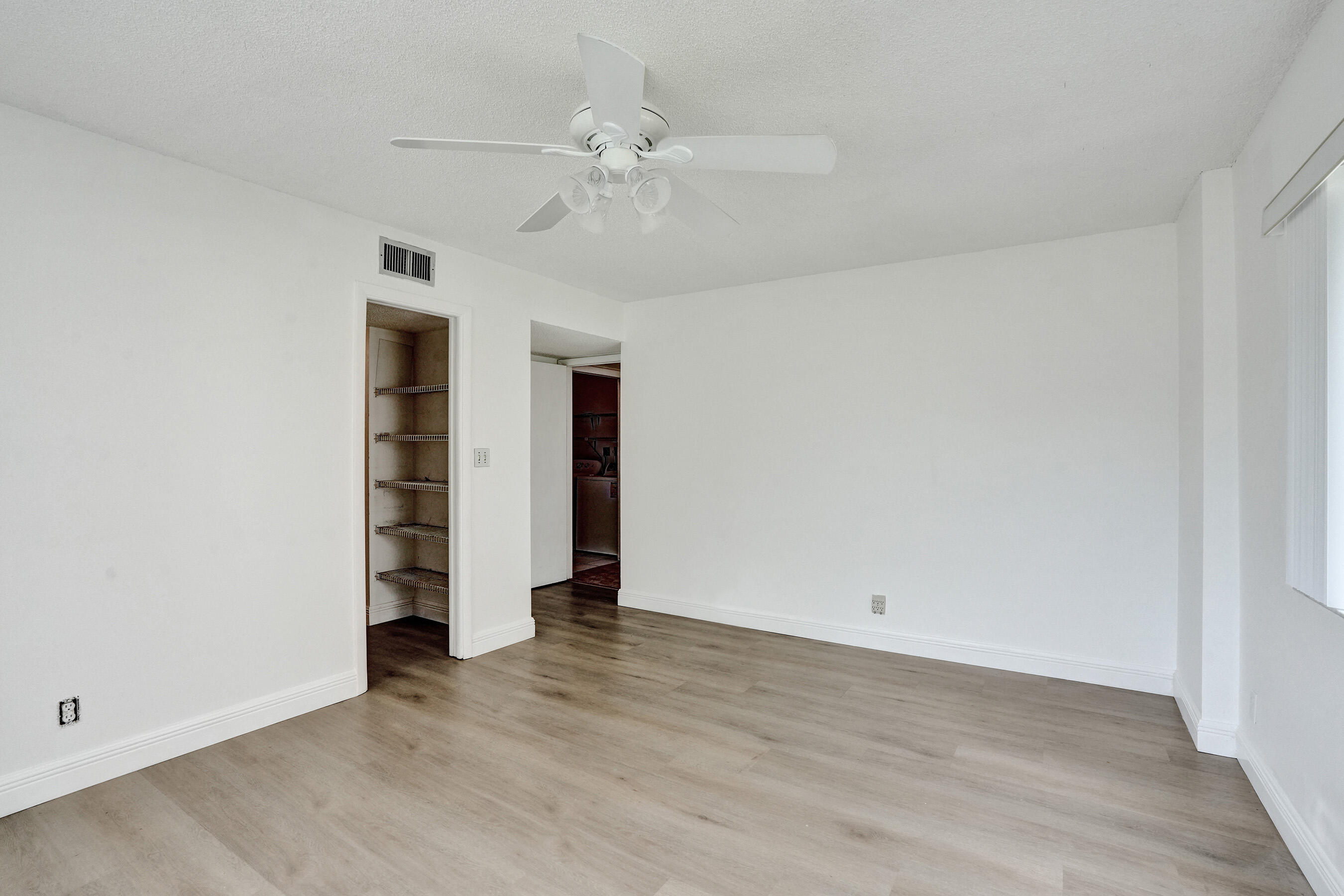 8030 Hampton Boulevard 106 Property Photo 21