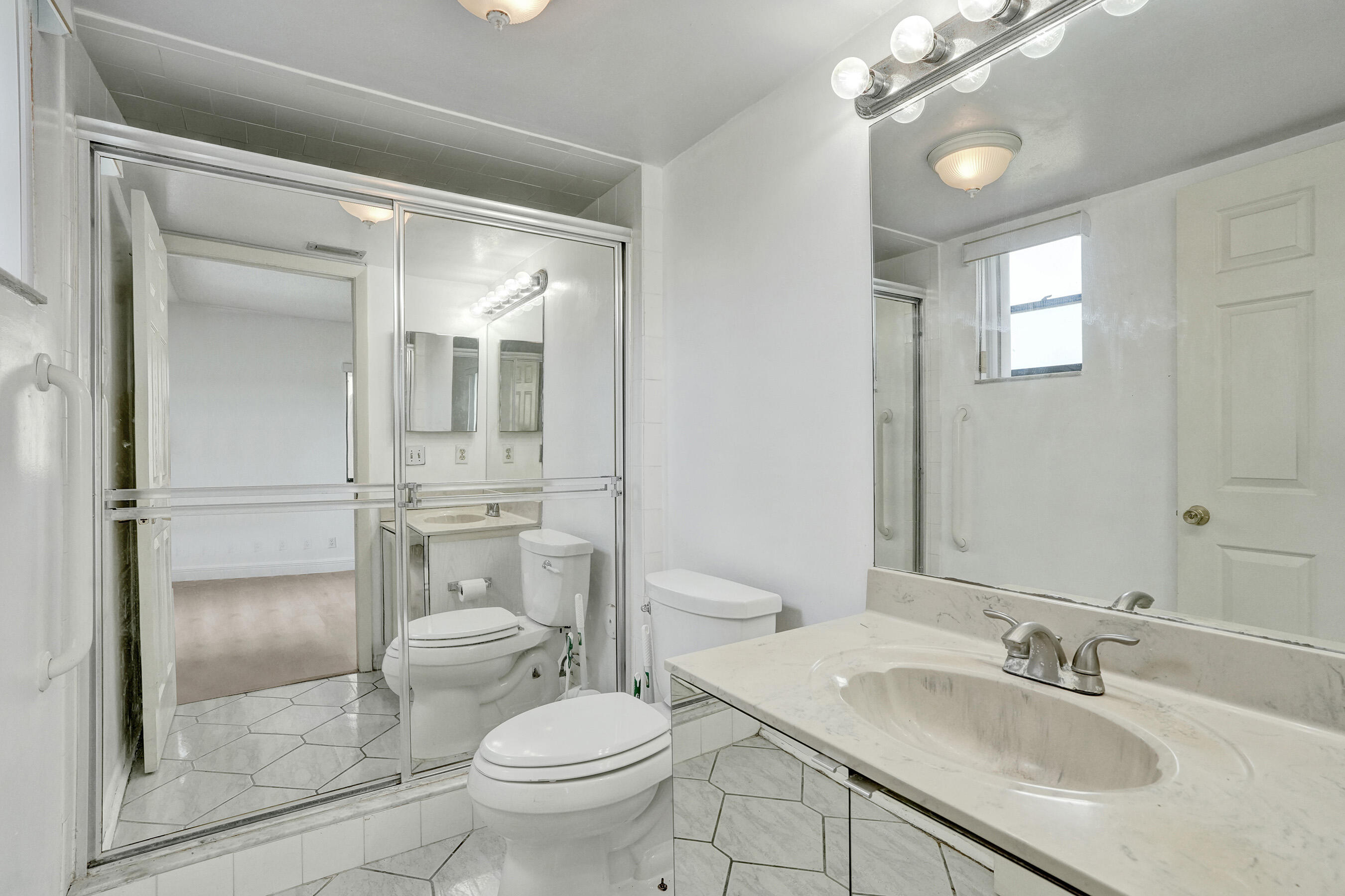 8030 Hampton Boulevard 106 Property Photo 22