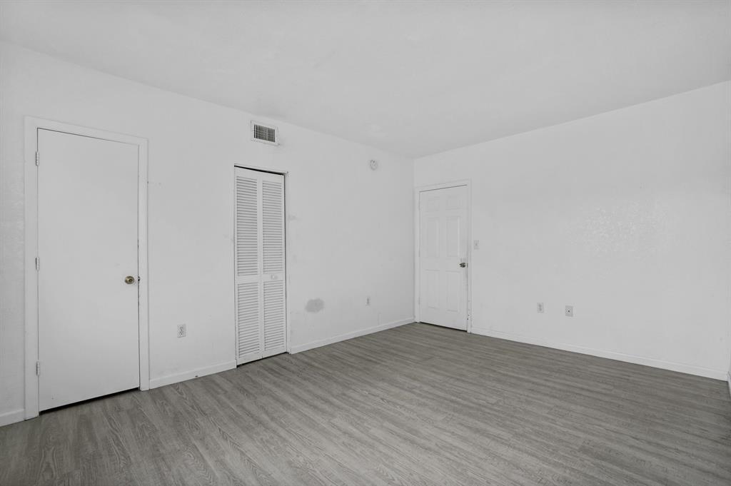 306 Nw 84th Terrace 306 Property Photo 6