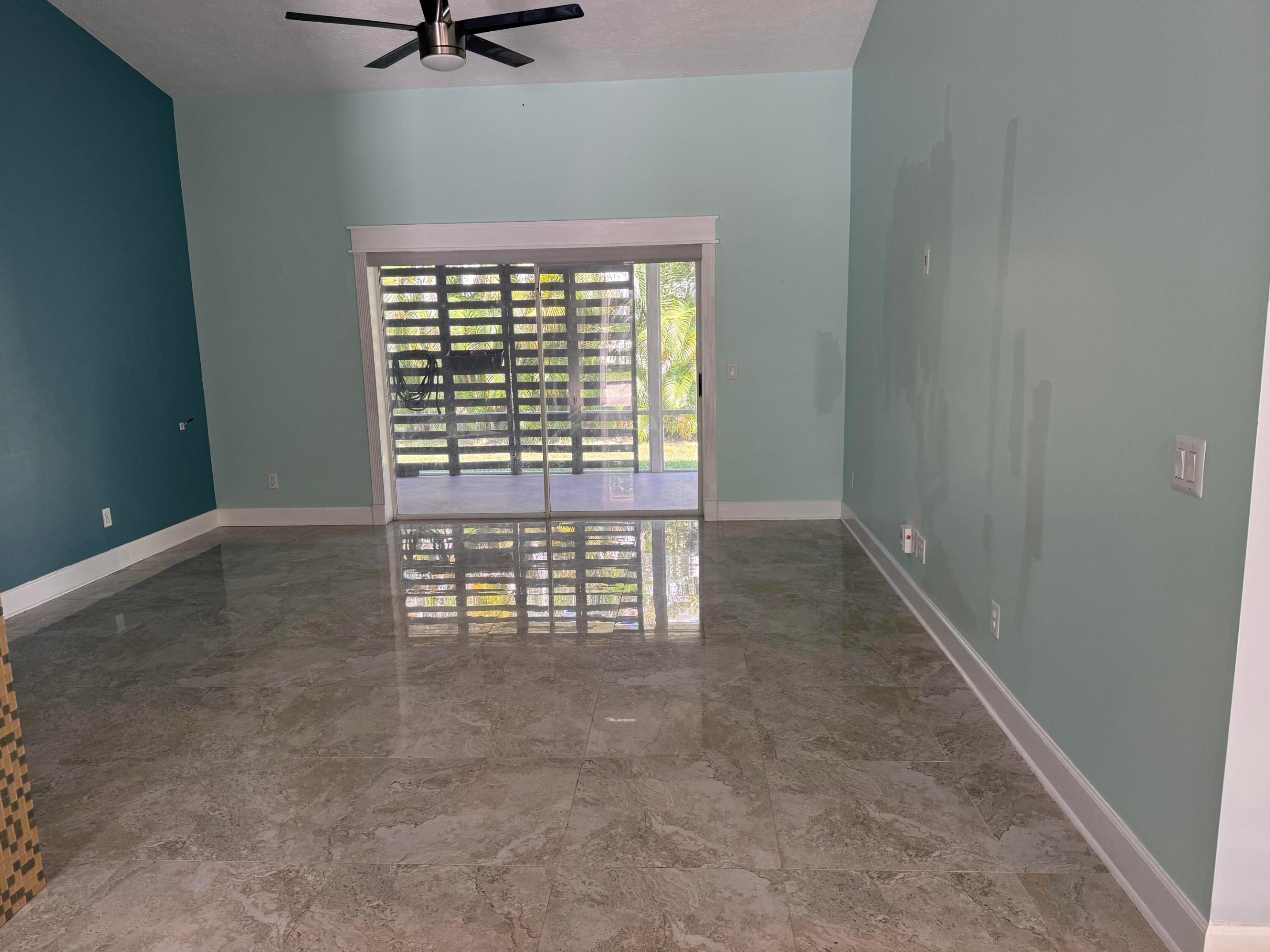 13605 S Indian River Drive Property Photo 16