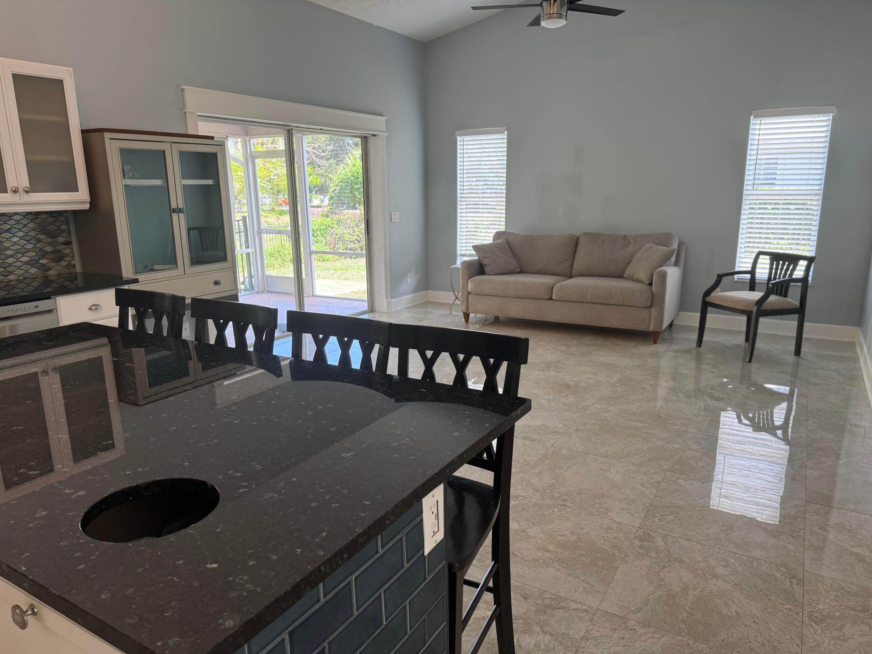 13605 S Indian River Drive Property Photo 21