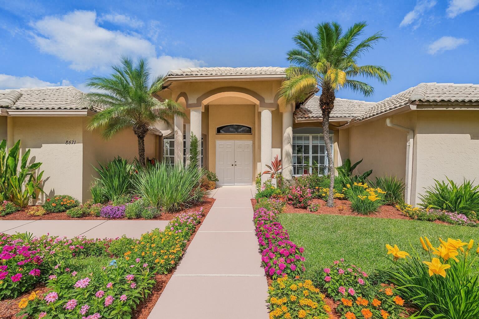 8671 155th Place N Property Photo 1