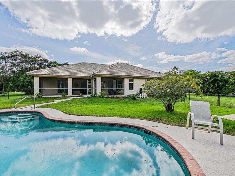 8671 155th Place N Property Photo 39