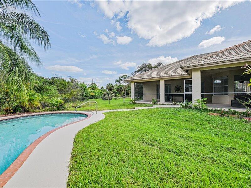8671 155th Place N Property Photo 40