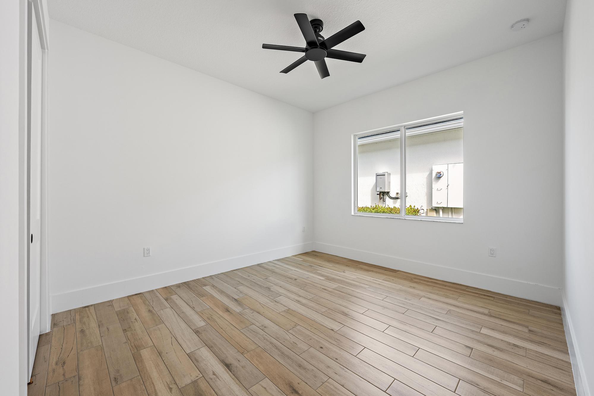 12176 Waterstone Circle Property Photo 21