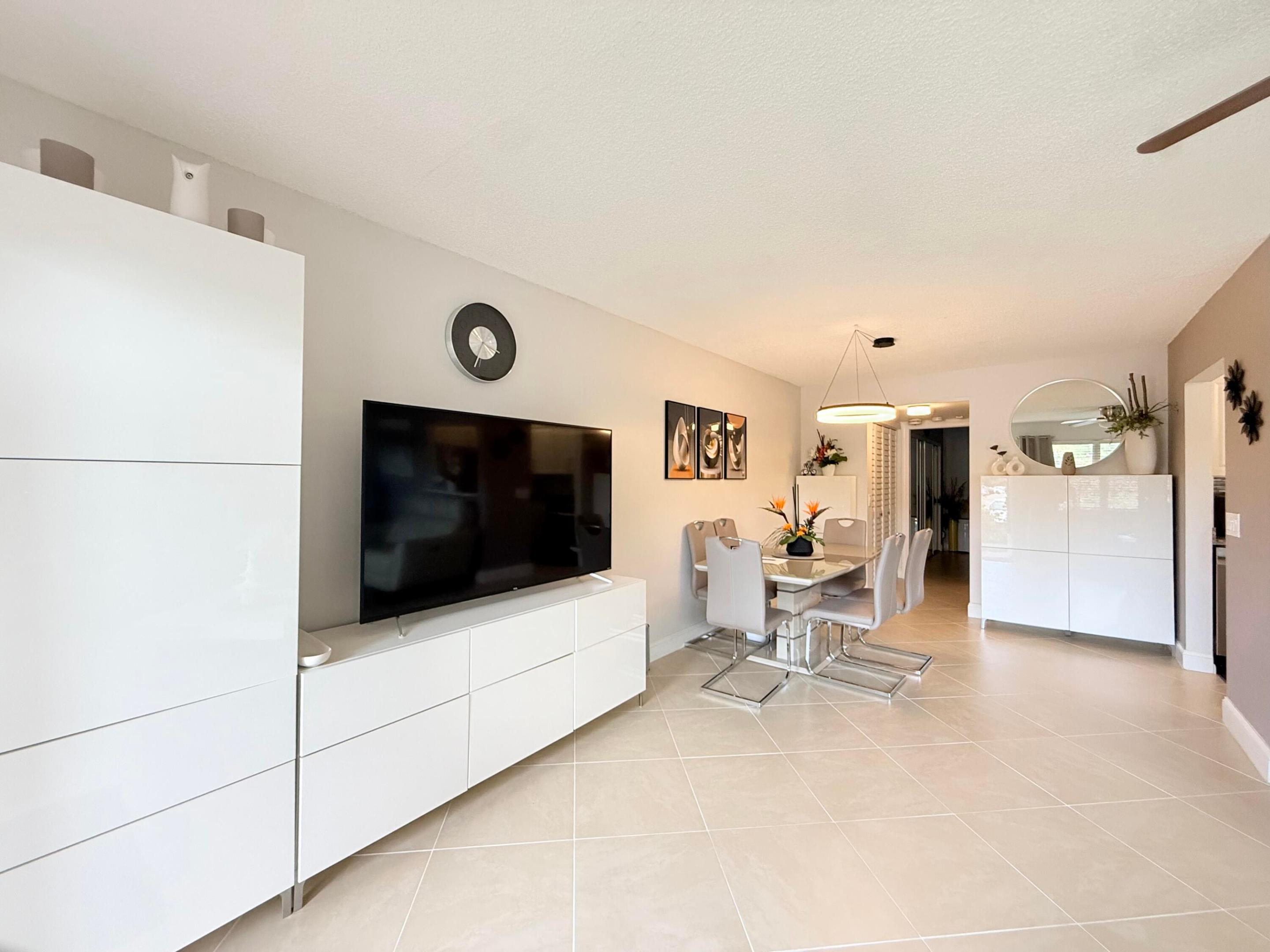172 Tilford I Property Photo 9