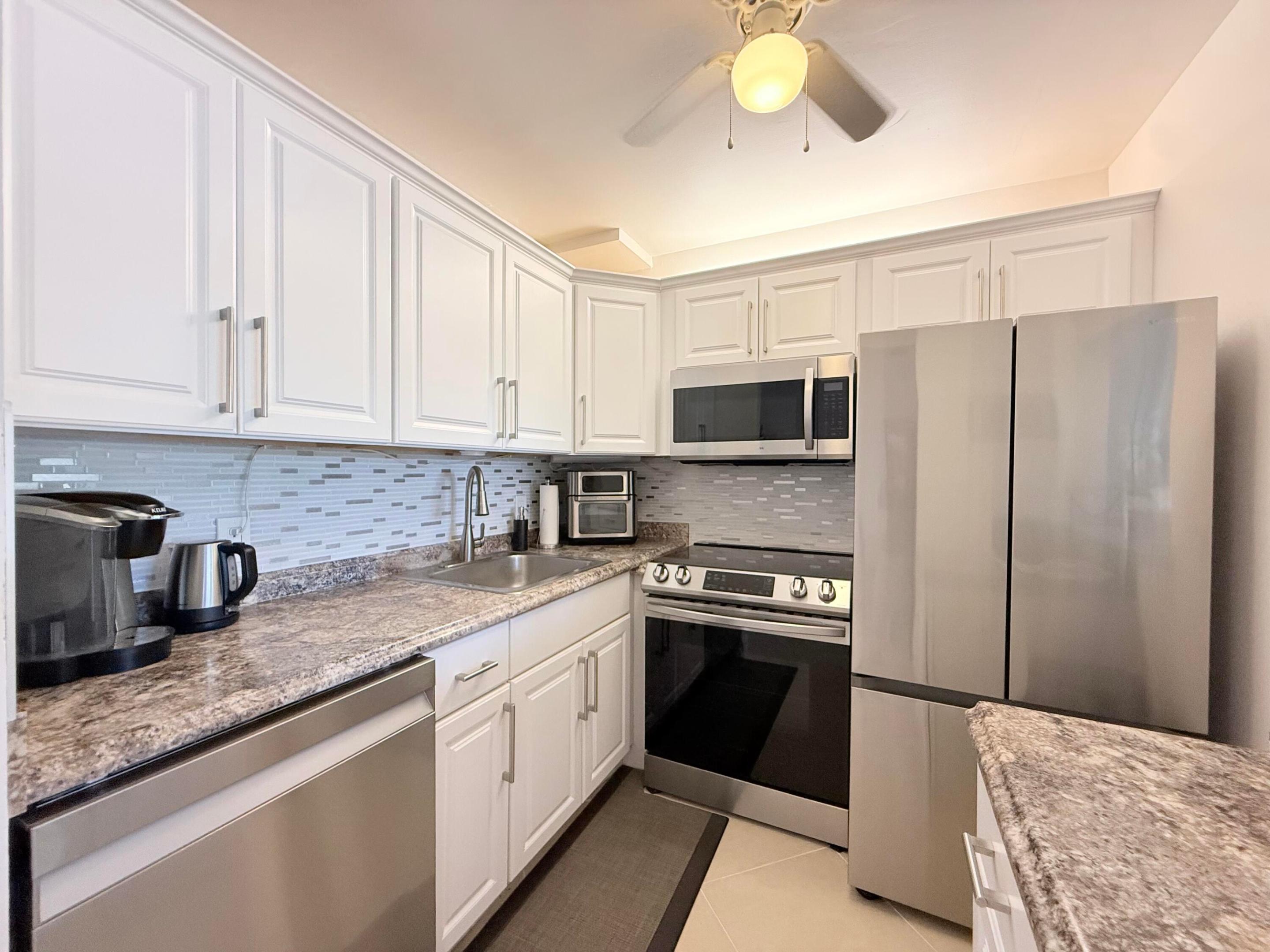 172 Tilford I Property Photo 15