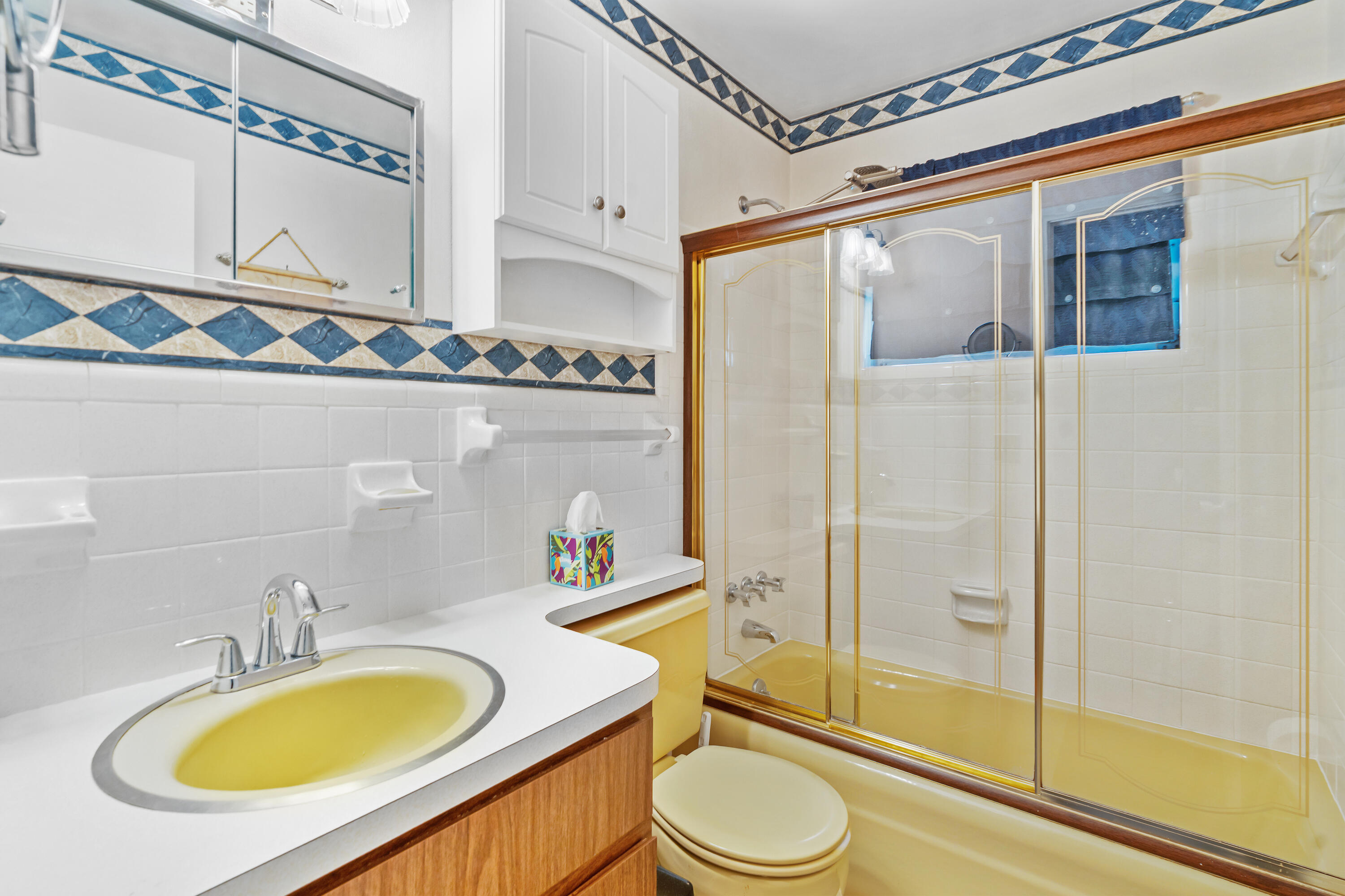 2593 Bahia Road Property Photo 7