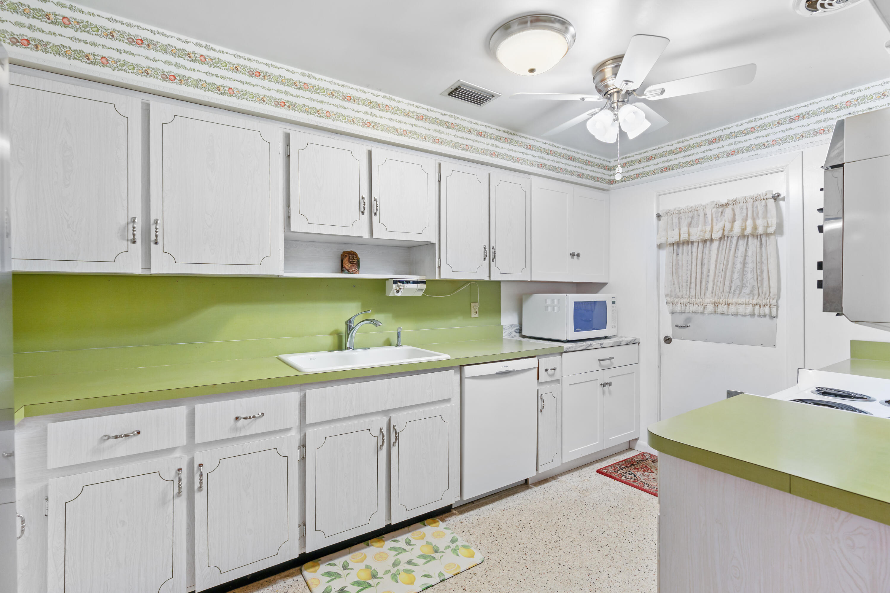 2593 Bahia Road Property Photo 19