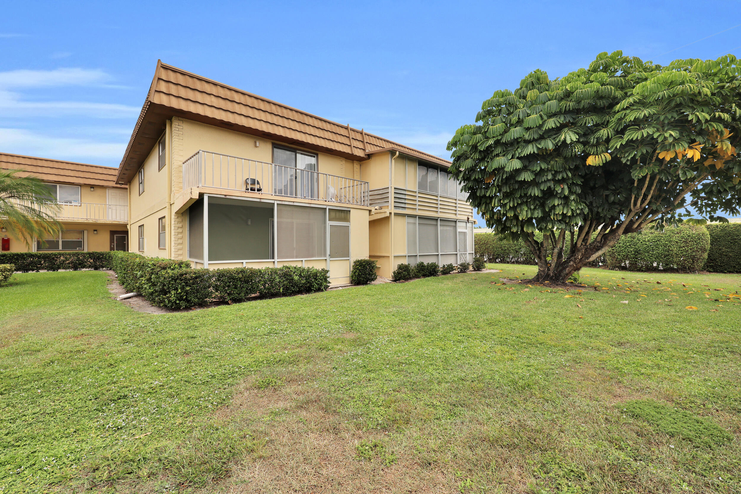 146 Saxony D Drive 146 Property Photo 20