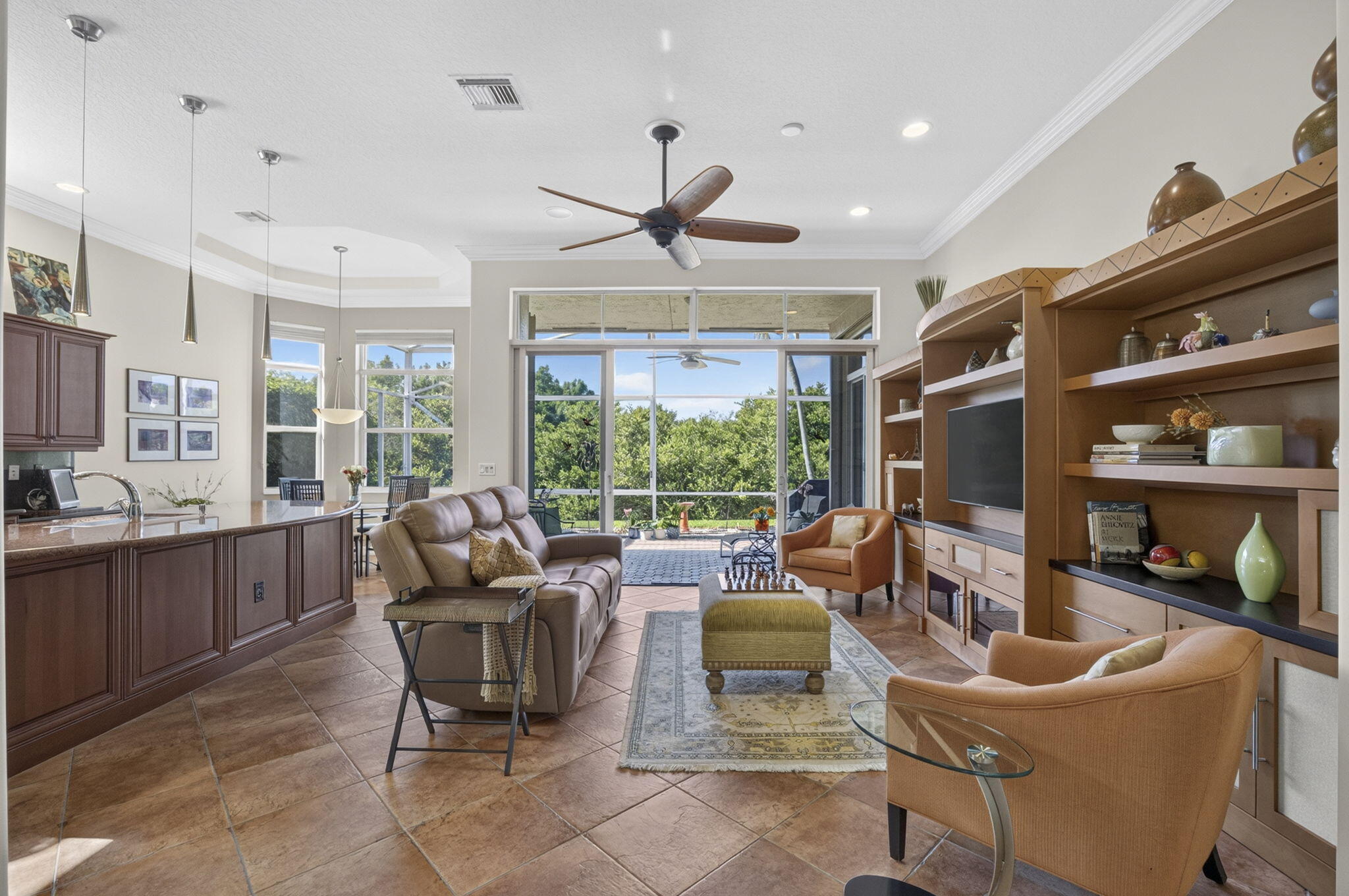 9902 Via Elegante Property Photo 12